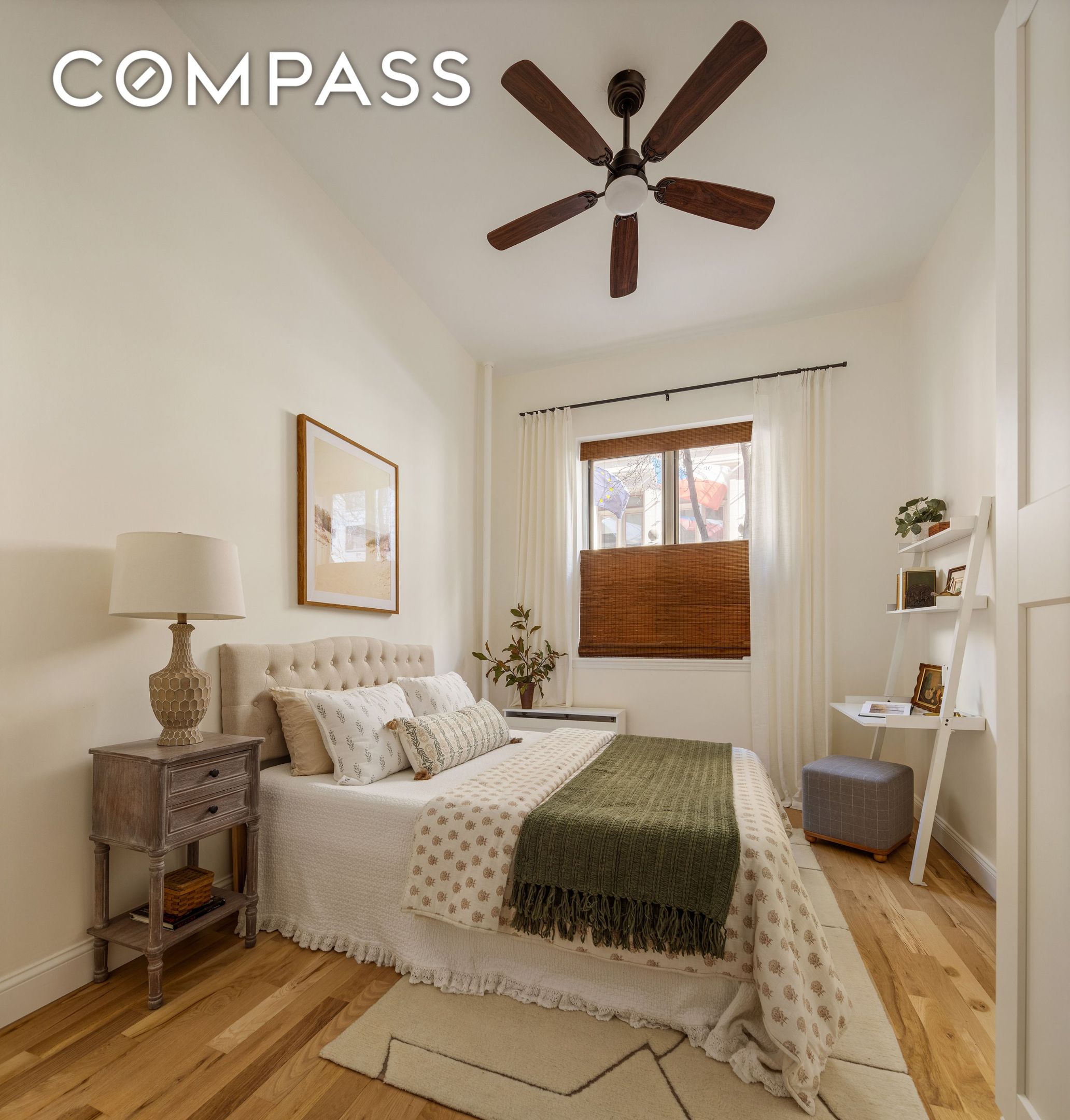 #4 photo, 326 E 73rd Street, Lenox Hill , NY 10021