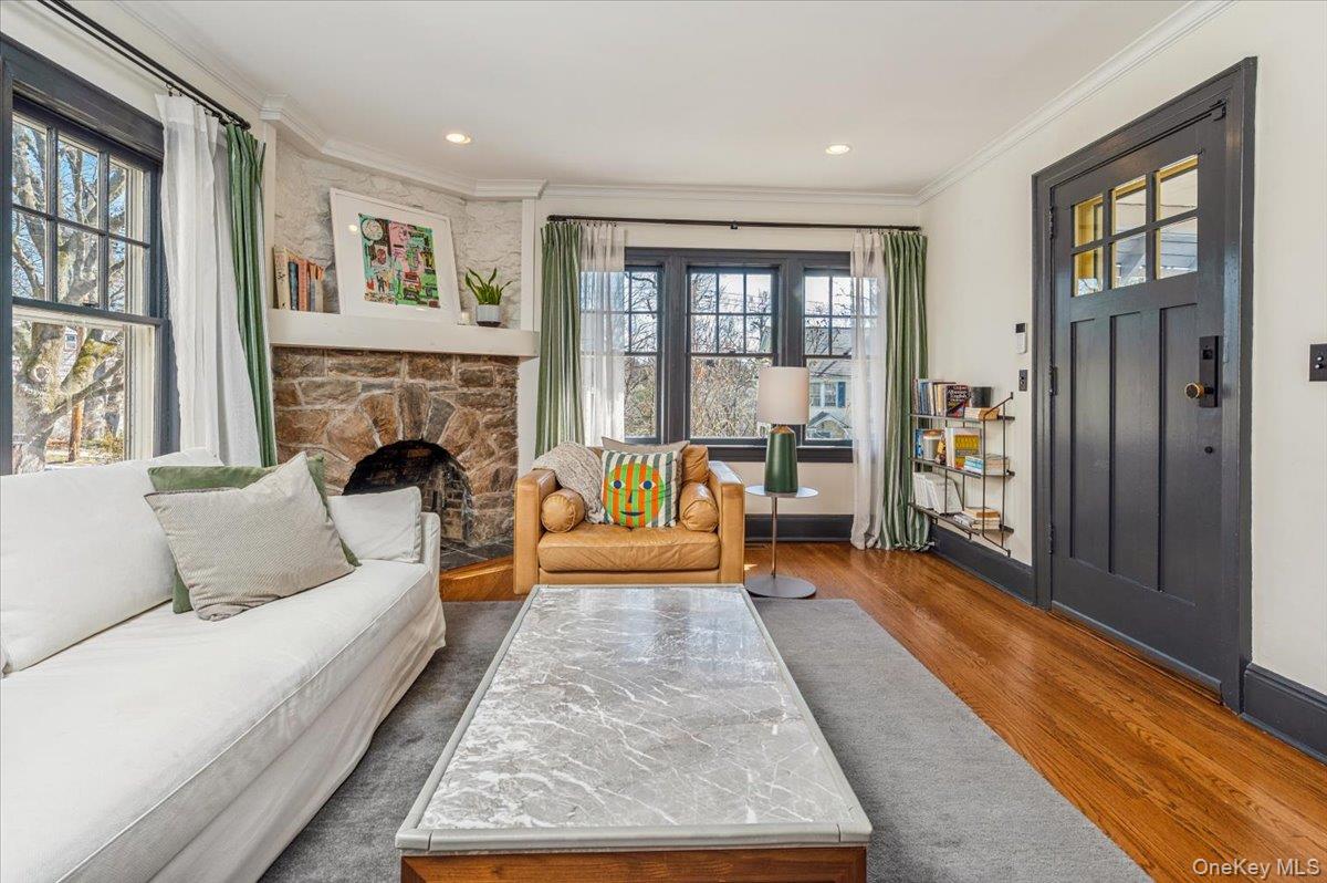 #6 photo, 21 Kent Avenue, Hastings-on-Hudson , NY 10706