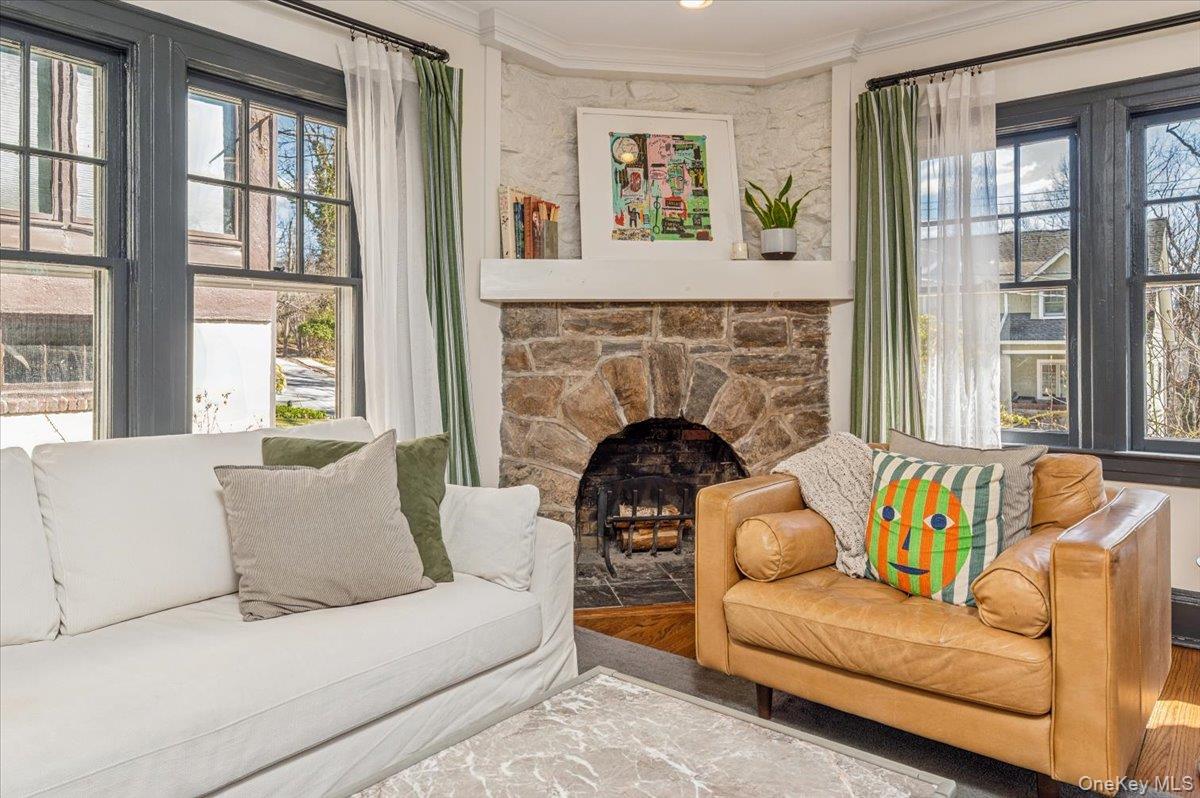 #7 photo, 21 Kent Avenue, Hastings-on-Hudson , NY 10706