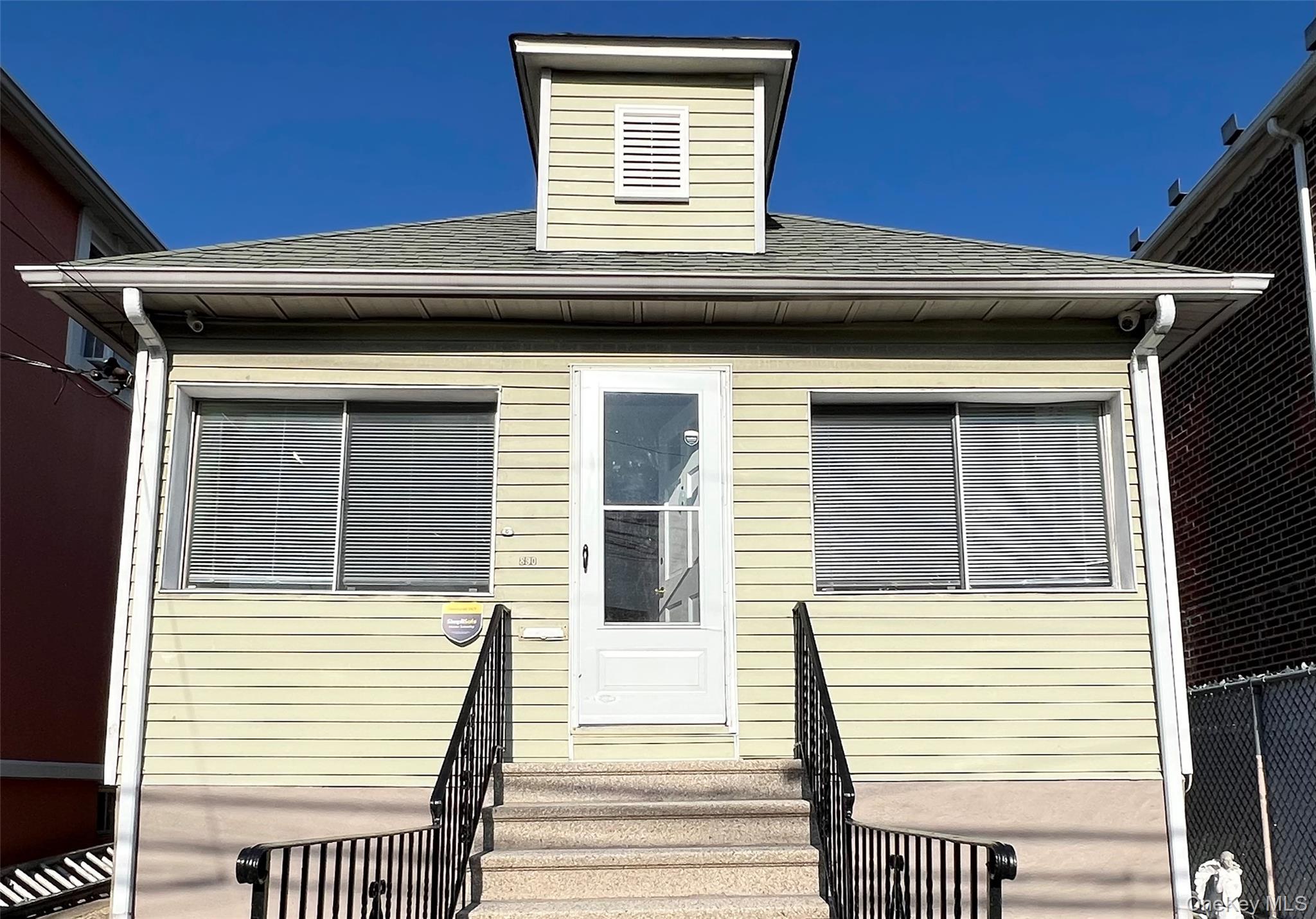 #1 photo, 830 Vincent Avenue, Bronx , NY 10465