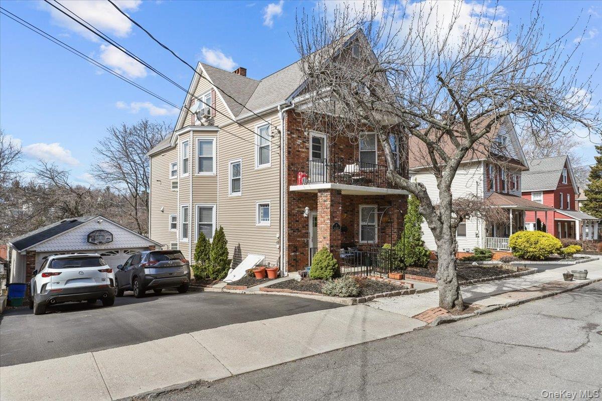 #3 photo, 7 Oak Avenue, Tuckahoe , NY 10707