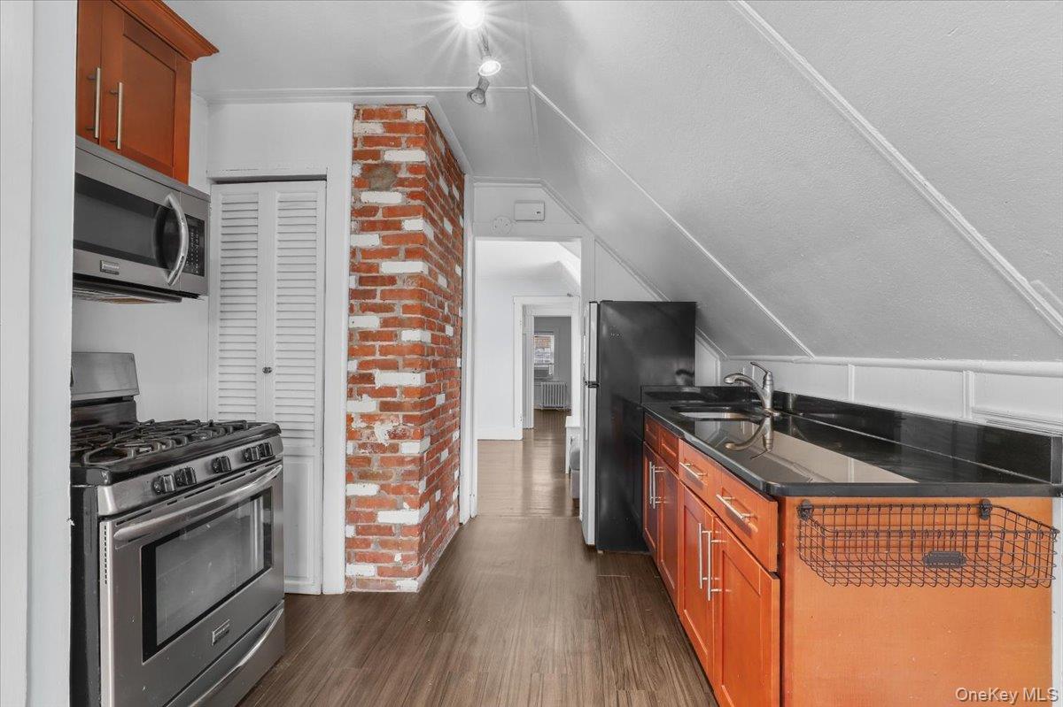 #7 photo, 7 Oak Avenue, Tuckahoe , NY 10707