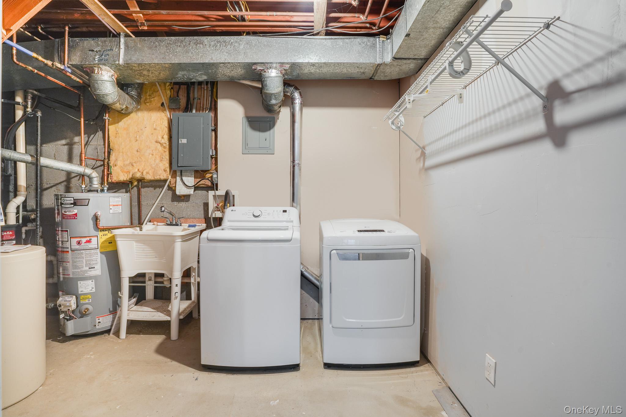 #16 photo, 4 Meadow Way, Hopewell Junction , NY 12533