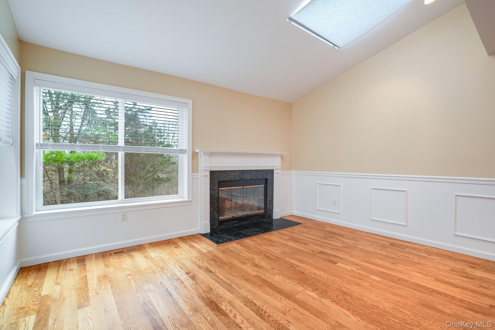 #7 photo, 4 Meadow Way, Hopewell Junction , NY 12533