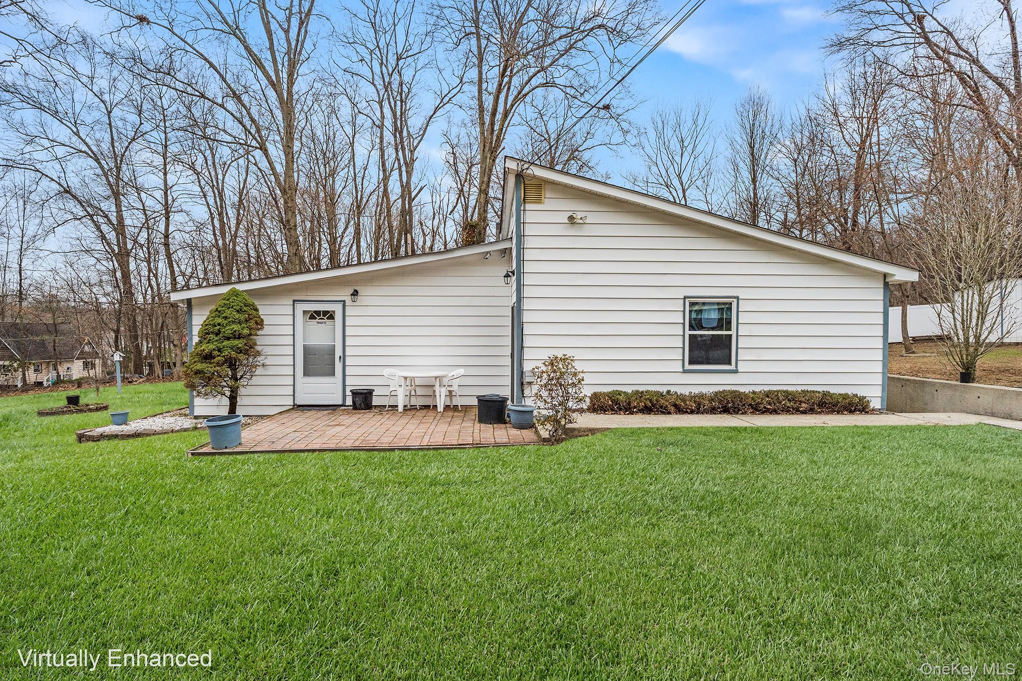 #1 photo, 9 Hill View Road, New Windsor , NY 12553