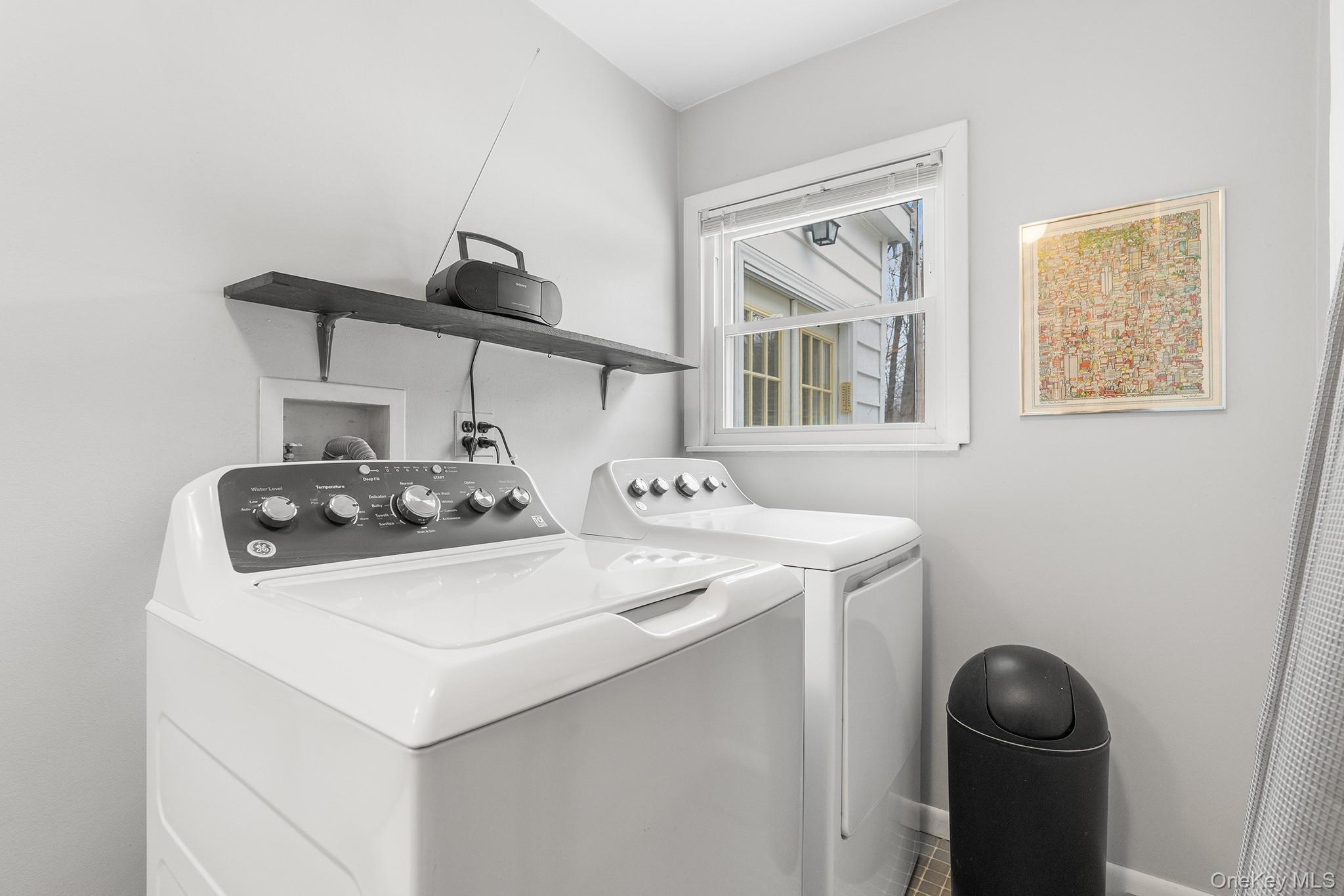 #15 photo, 9 Hill View Road, New Windsor , NY 12553