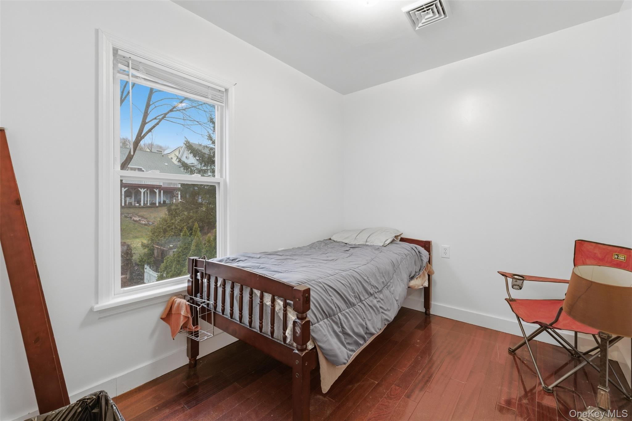 #19 photo, 127 E Chester Street, Kingston , NY 12401