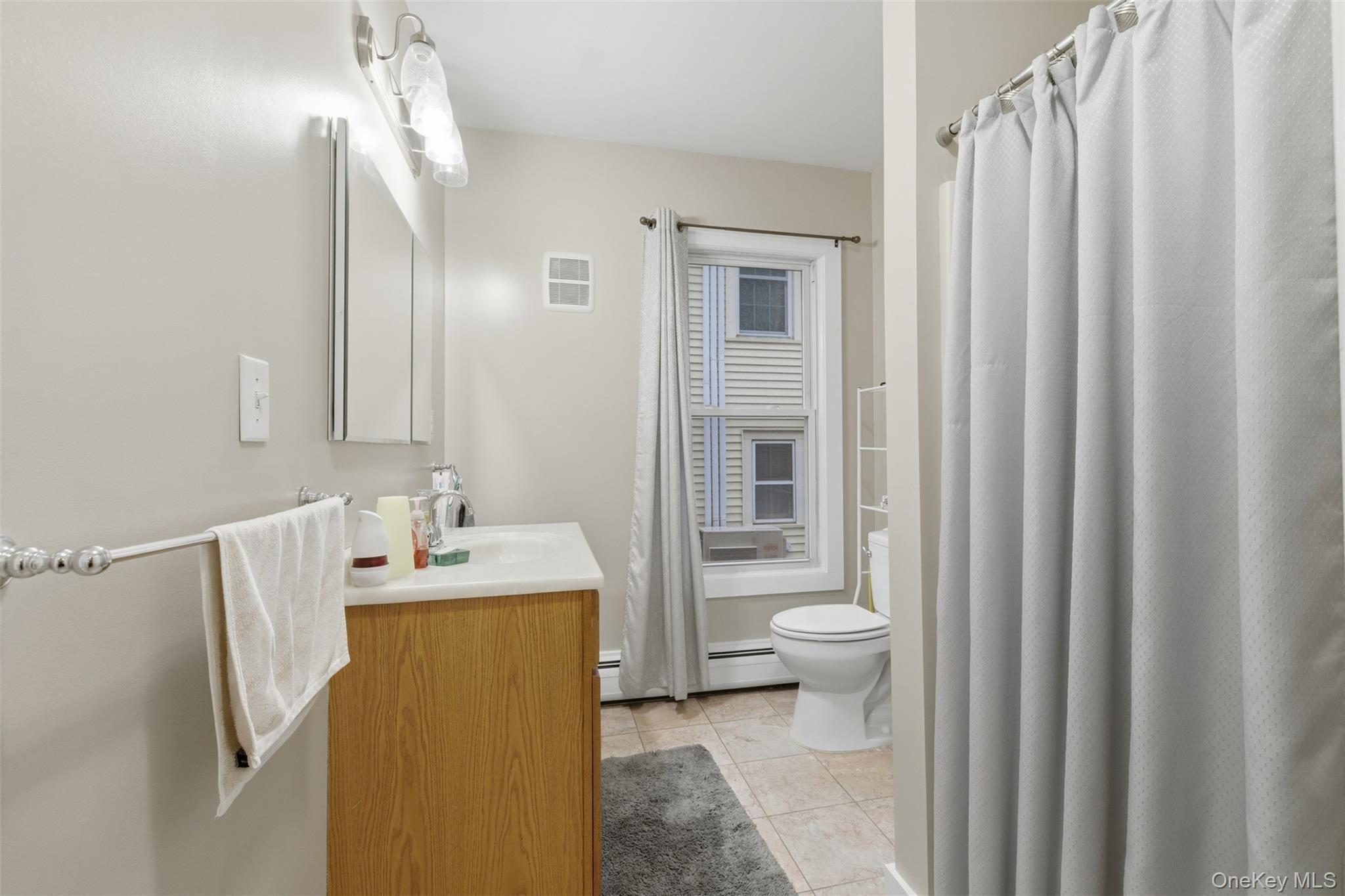 #9 photo, 127 E Chester Street, Kingston , NY 12401