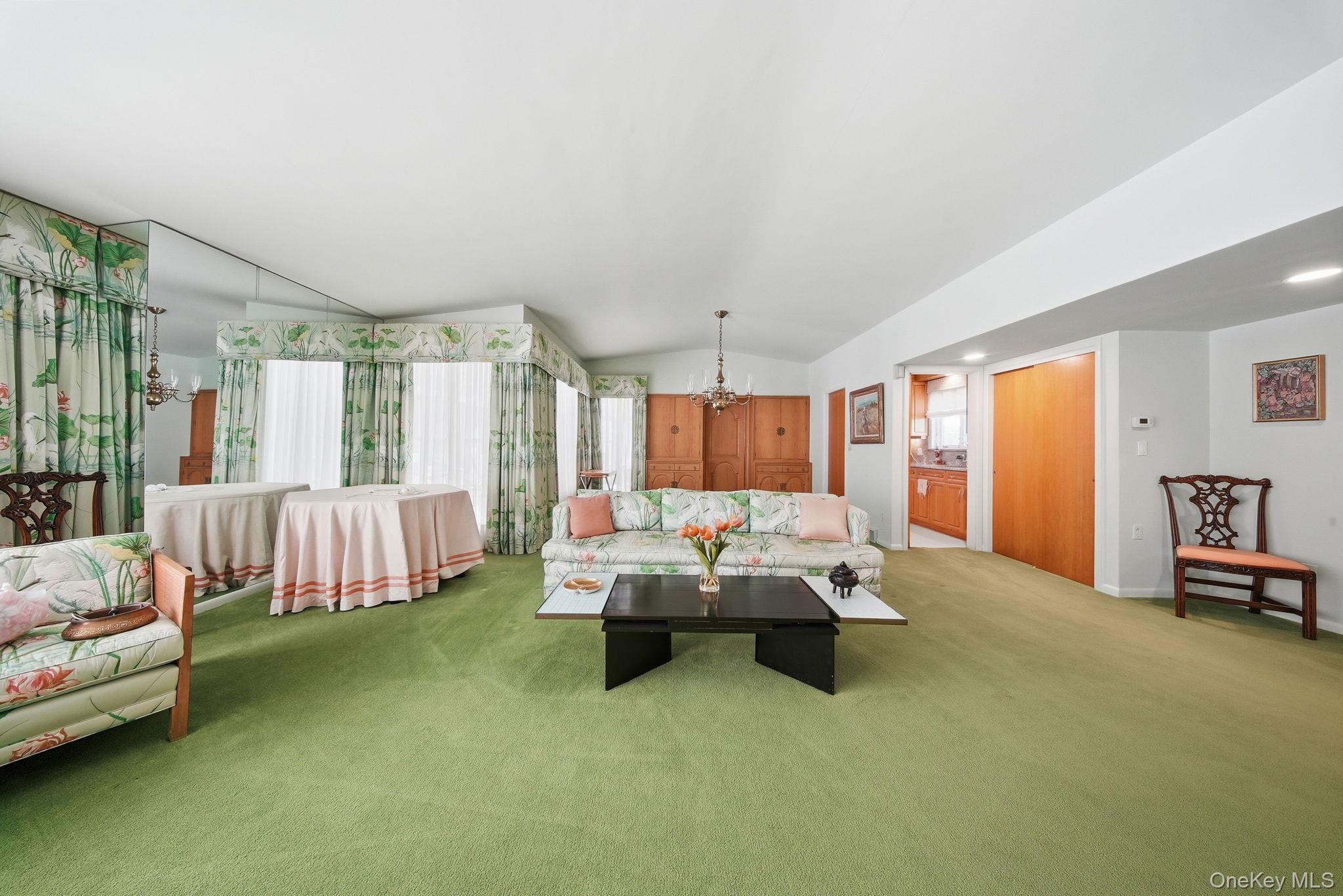 #18 photo, 736 State Route 94 N, Warwick , NY 10990