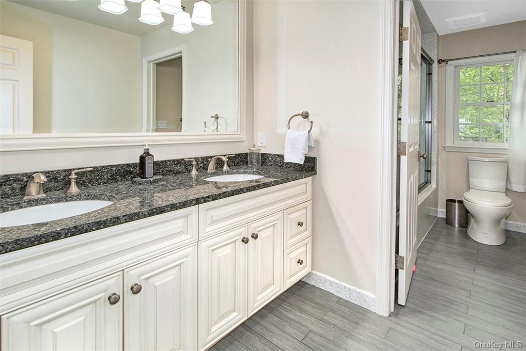 #13 photo, 21 Douglas Circle, Rye , NY 10580