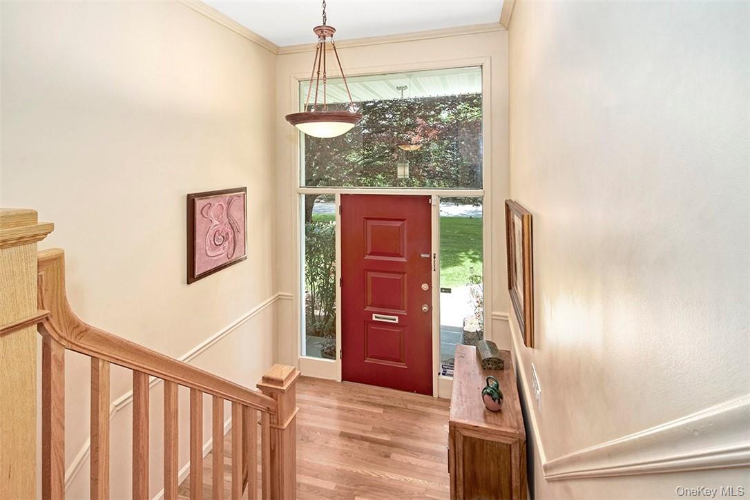 #2 photo, 21 Douglas Circle, Rye , NY 10580