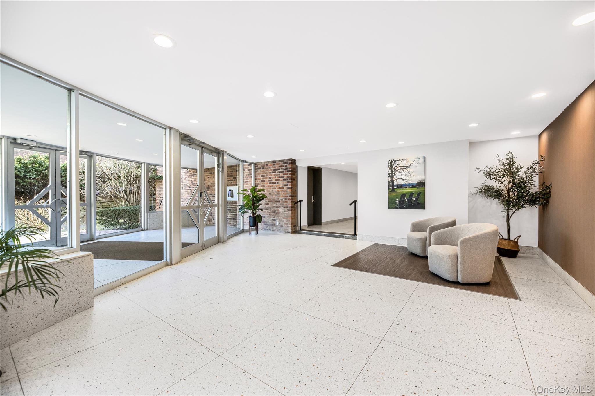 #11 photo, 3901 Independence Avenue, Bronx , NY 10463