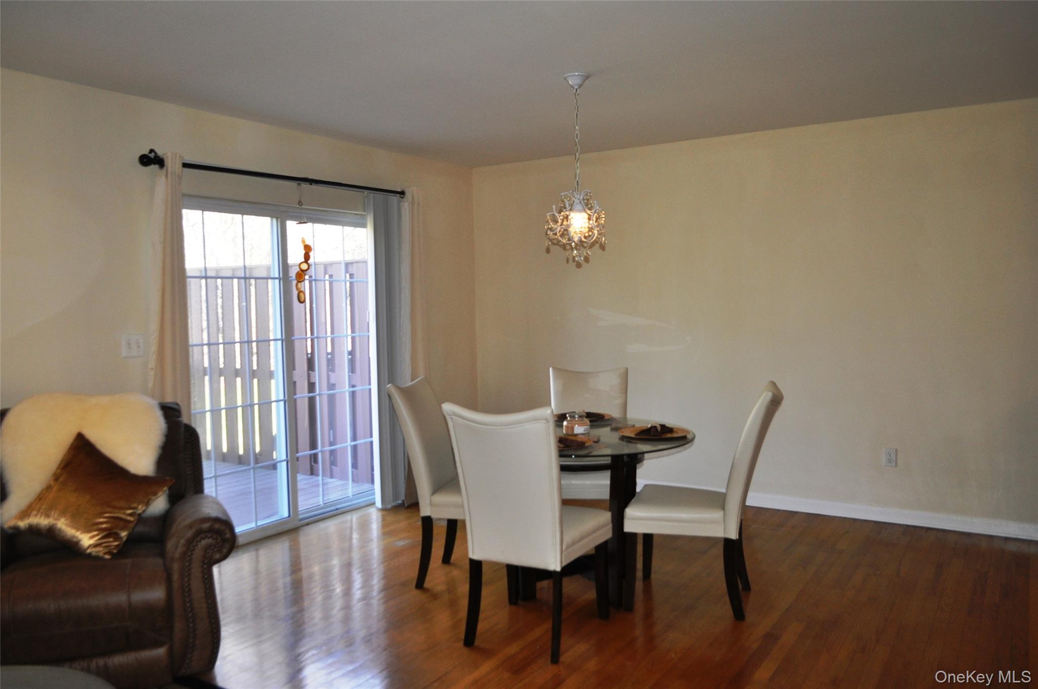 #6 photo, 162 Pinebrook Drive, Hyde Park , NY 12538