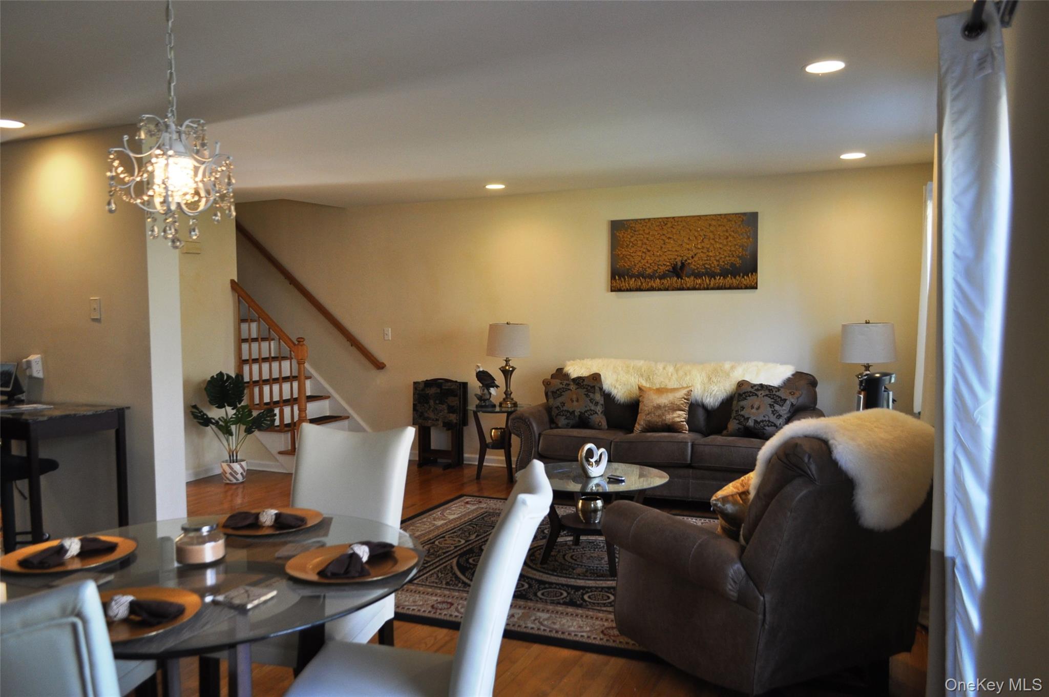 #7 photo, 162 Pinebrook Drive, Hyde Park , NY 12538