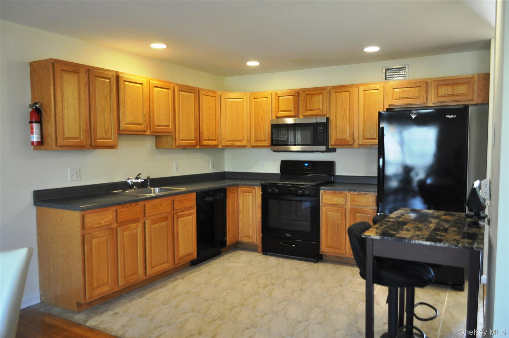 #8 photo, 162 Pinebrook Drive, Hyde Park , NY 12538