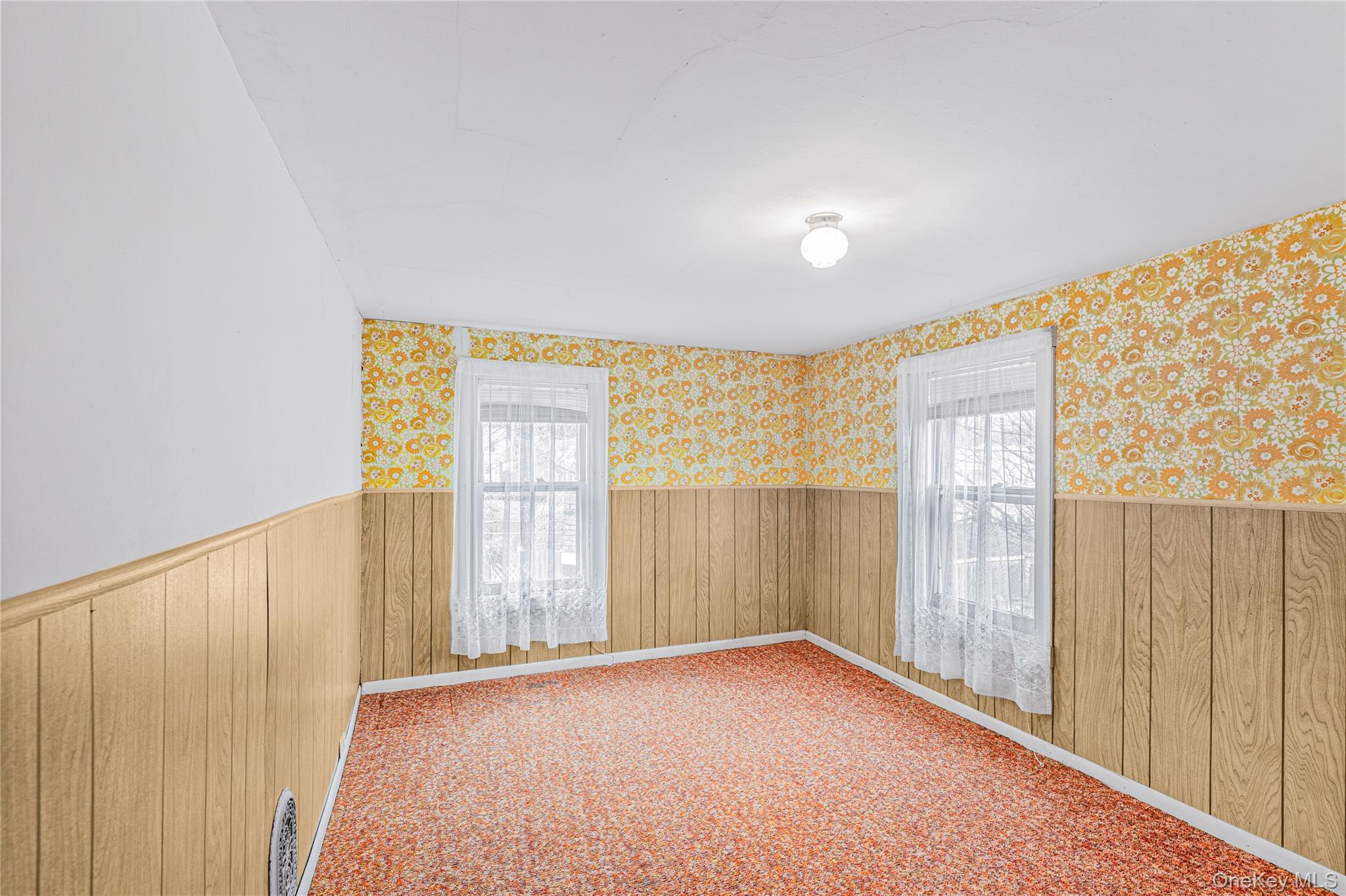 #17 photo, 247 W Chestnut Street, Kingston , NY 12401