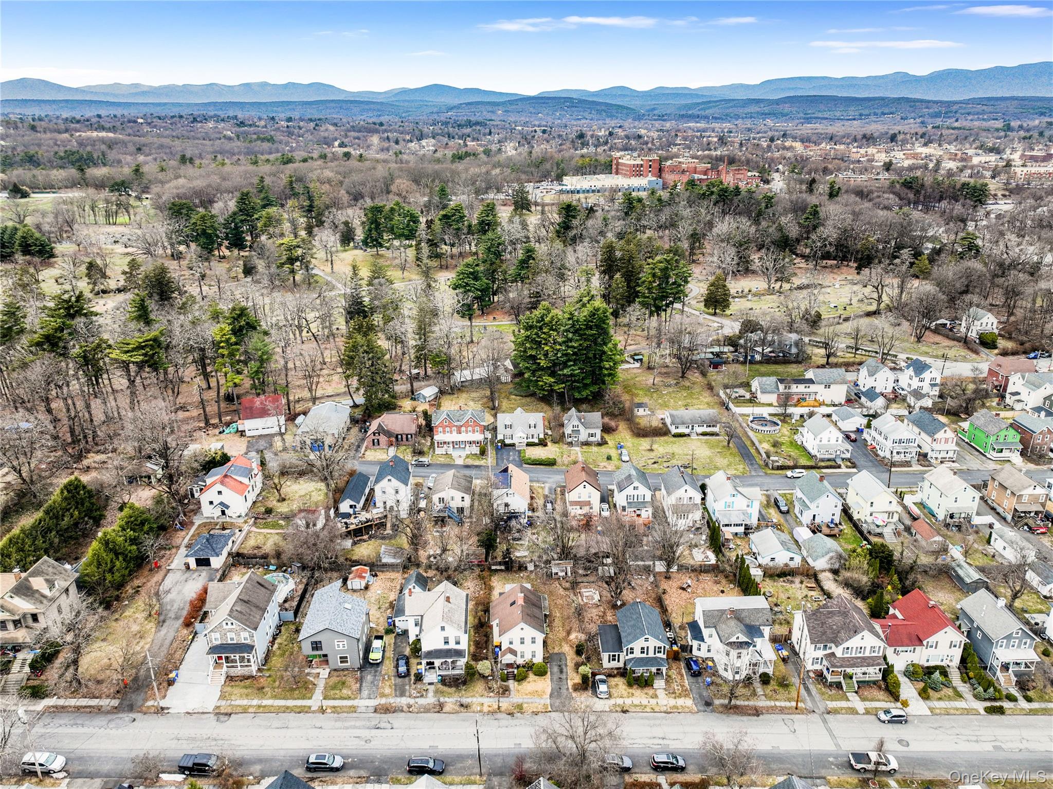 #4 photo, 247 W Chestnut Street, Kingston , NY 12401