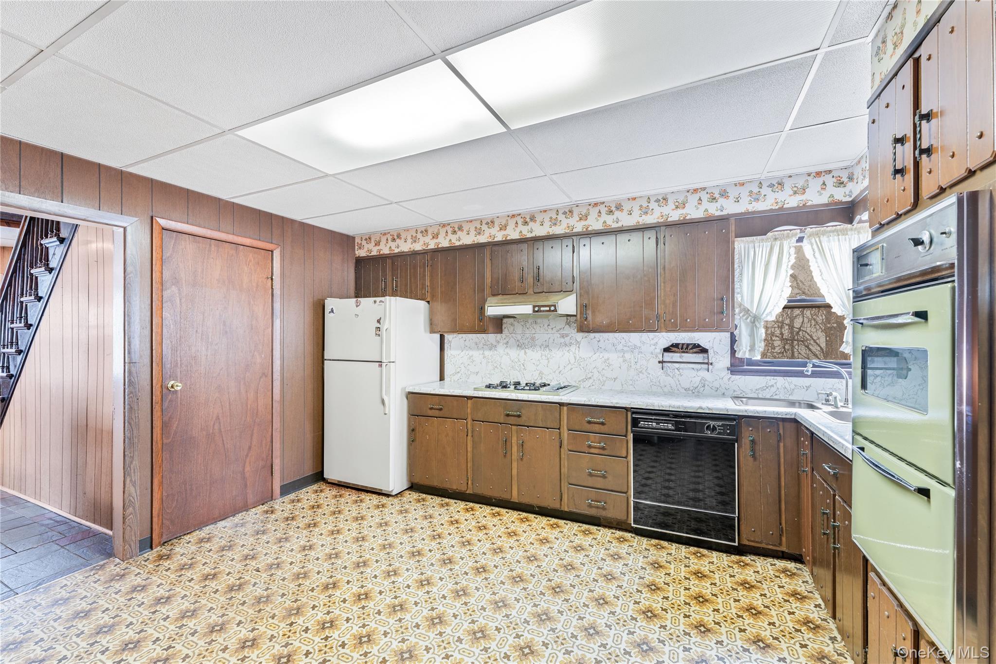 #7 photo, 247 W Chestnut Street, Kingston , NY 12401