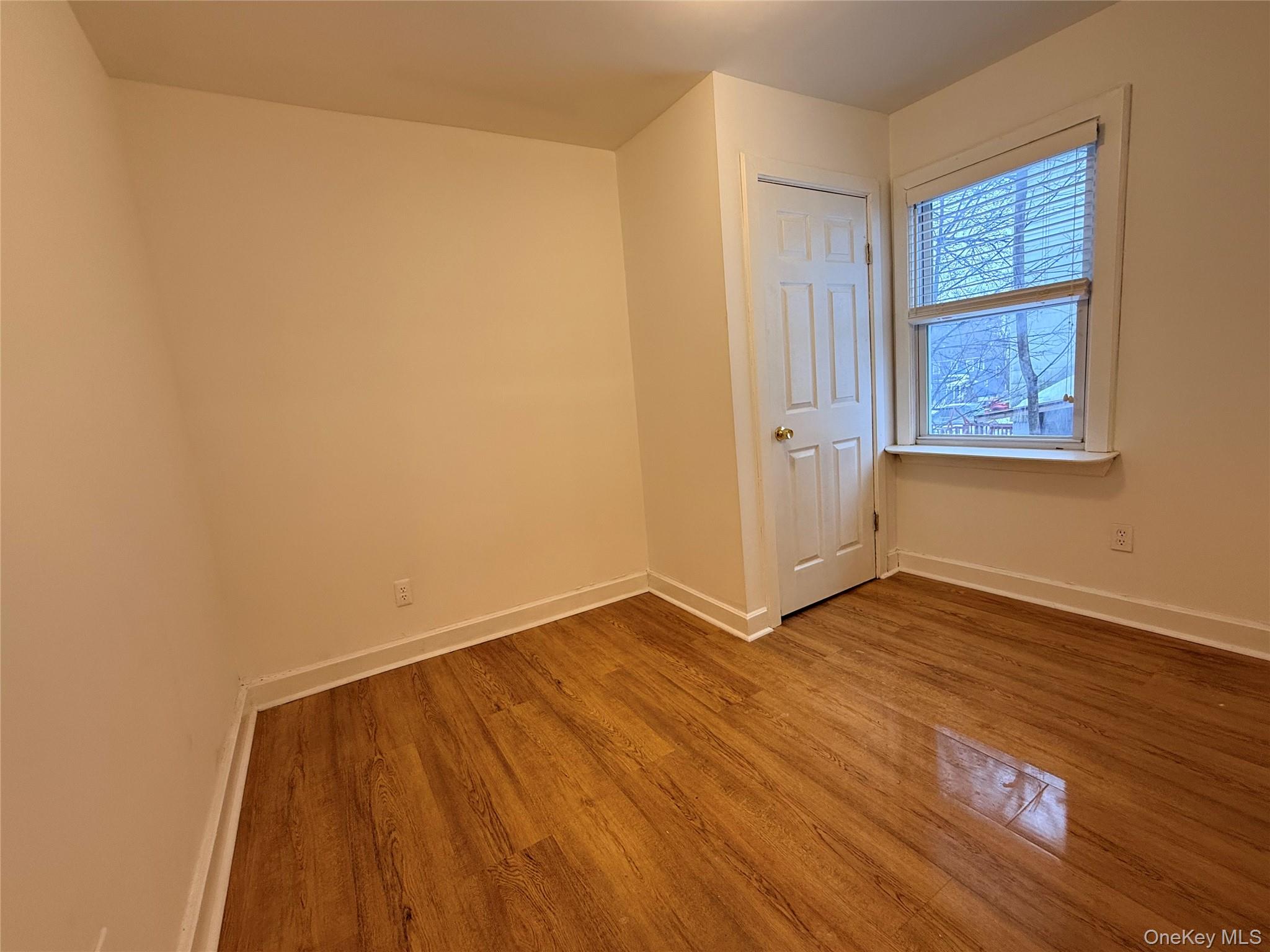 #10 photo, 35 East Avenue, Middletown , NY 10940