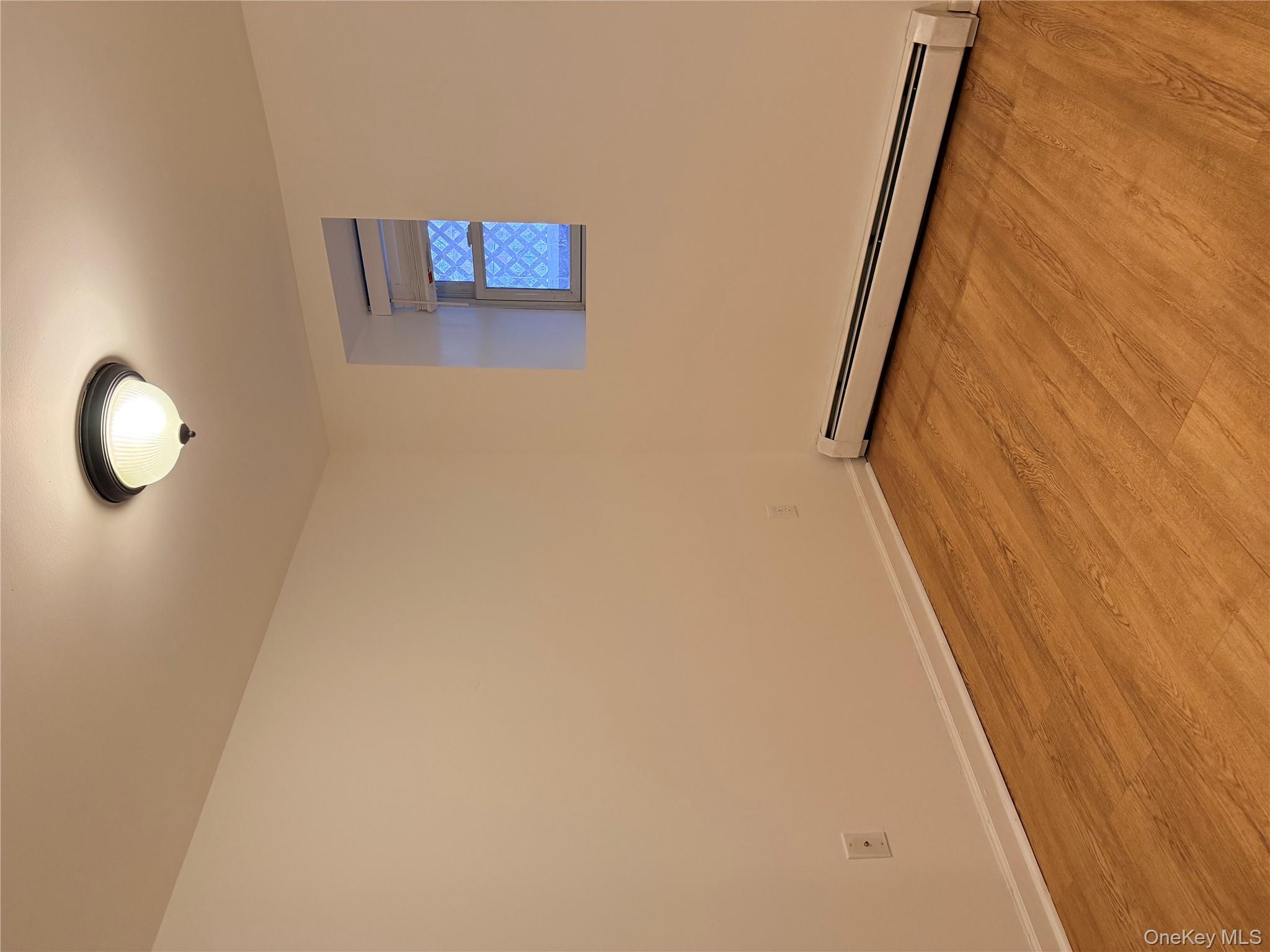 #13 photo, 35 East Avenue, Middletown , NY 10940