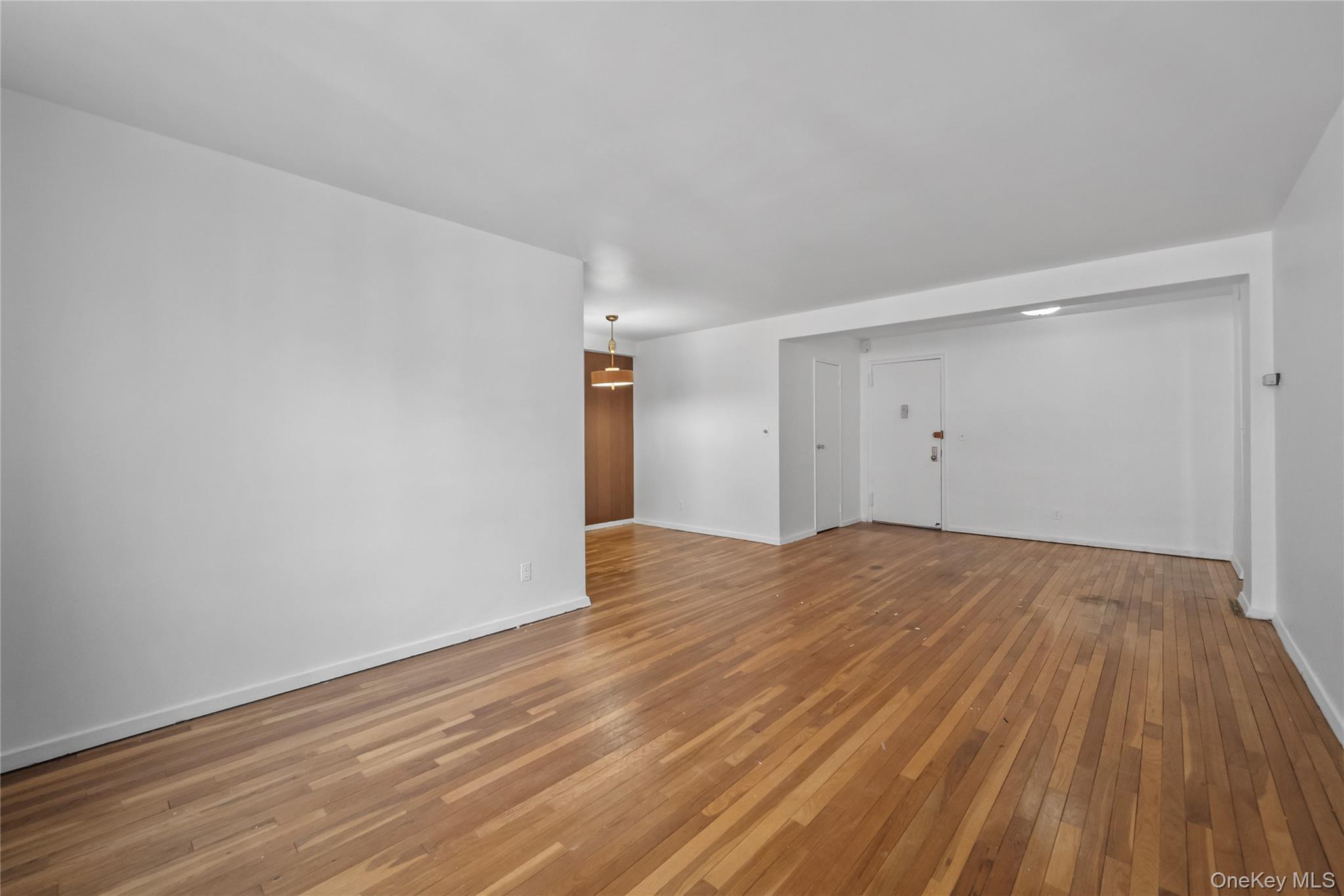 #4 photo, 119 E Hartsdale Avenue, Hartsdale , NY 10530