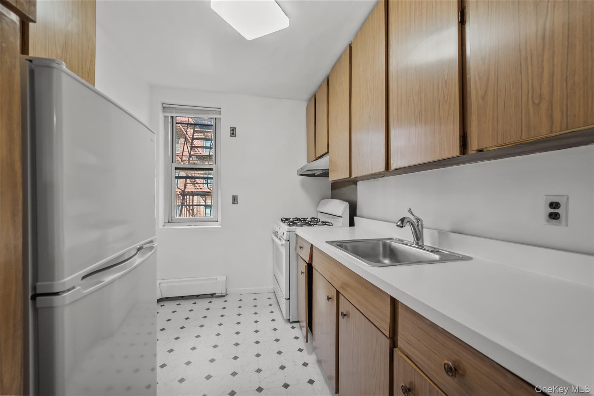 #8 photo, 119 E Hartsdale Avenue, Hartsdale , NY 10530