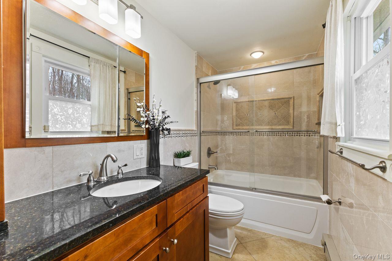 #20 photo, 4 Stonewall Farm Road, Mahopac , NY 10541