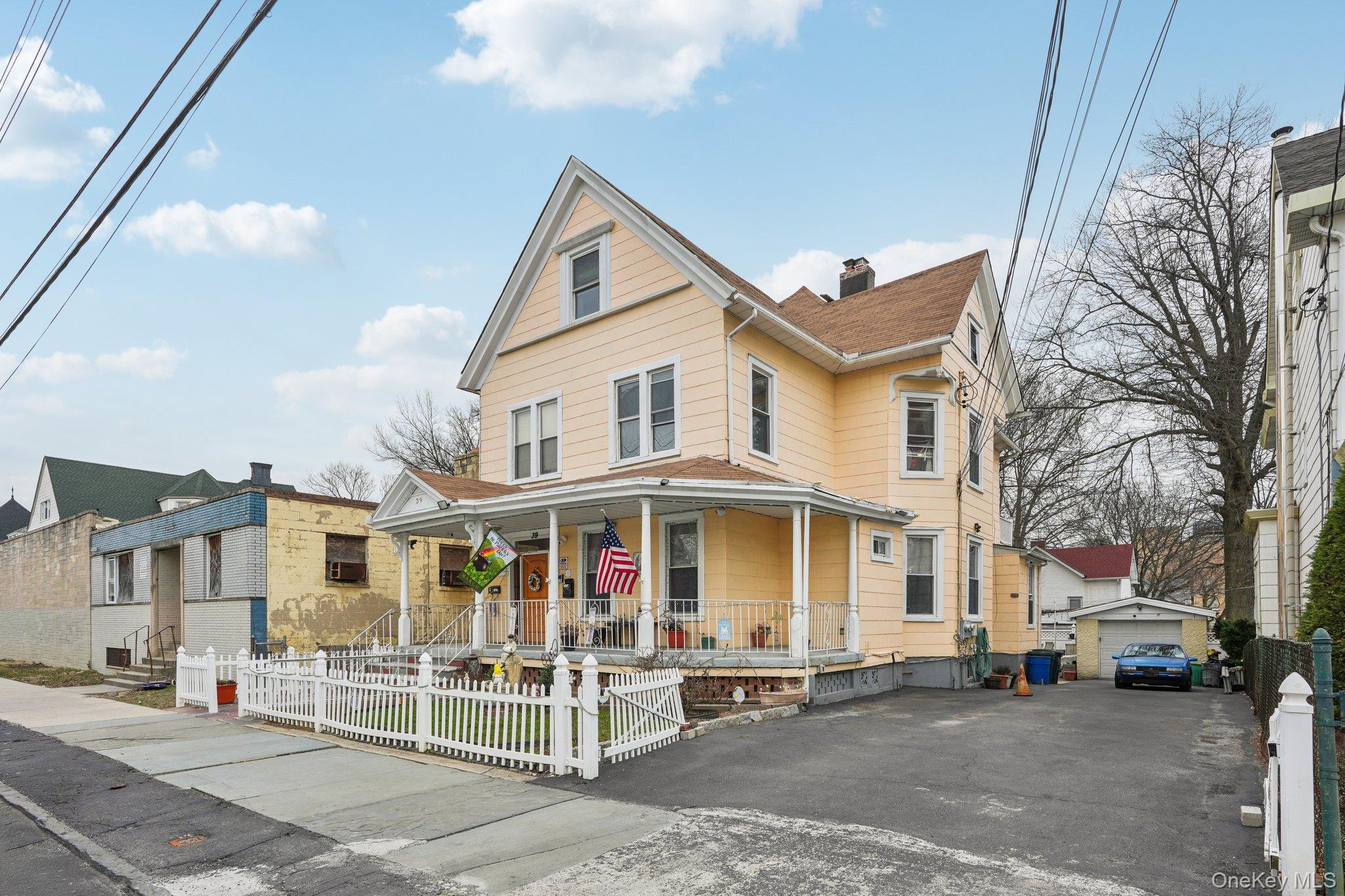 #3 photo, 39 N 10th Avenue, Mount Vernon , NY 10550