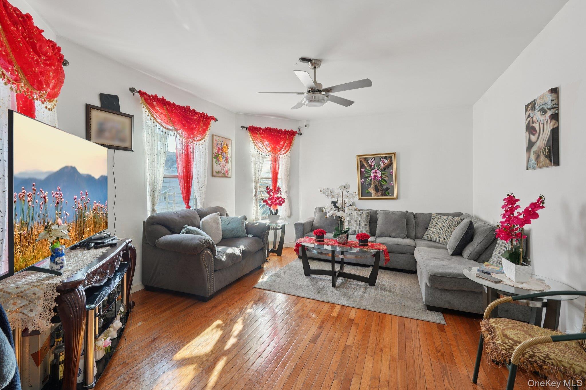 #8 photo, 39 N 10th Avenue, Mount Vernon , NY 10550