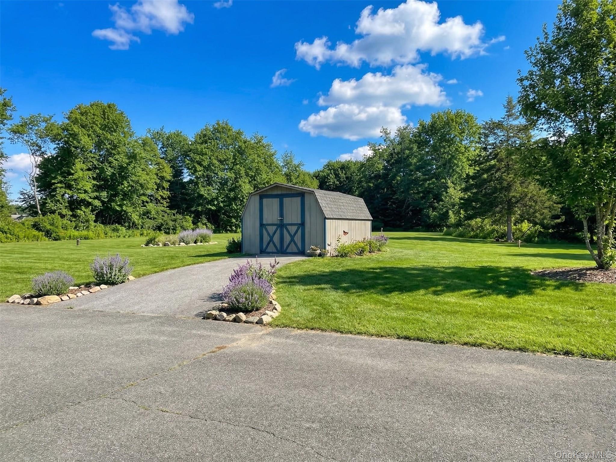 #2 photo, 1038 Us Route 209, Cuddebackville , NY 12729