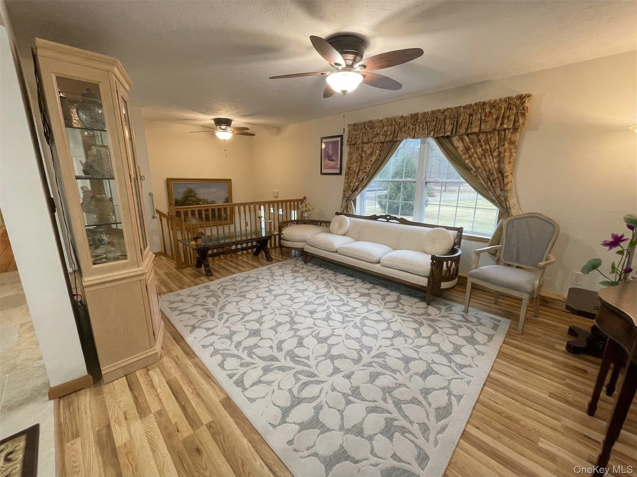 #3 photo, 1038 Us Route 209, Cuddebackville , NY 12729