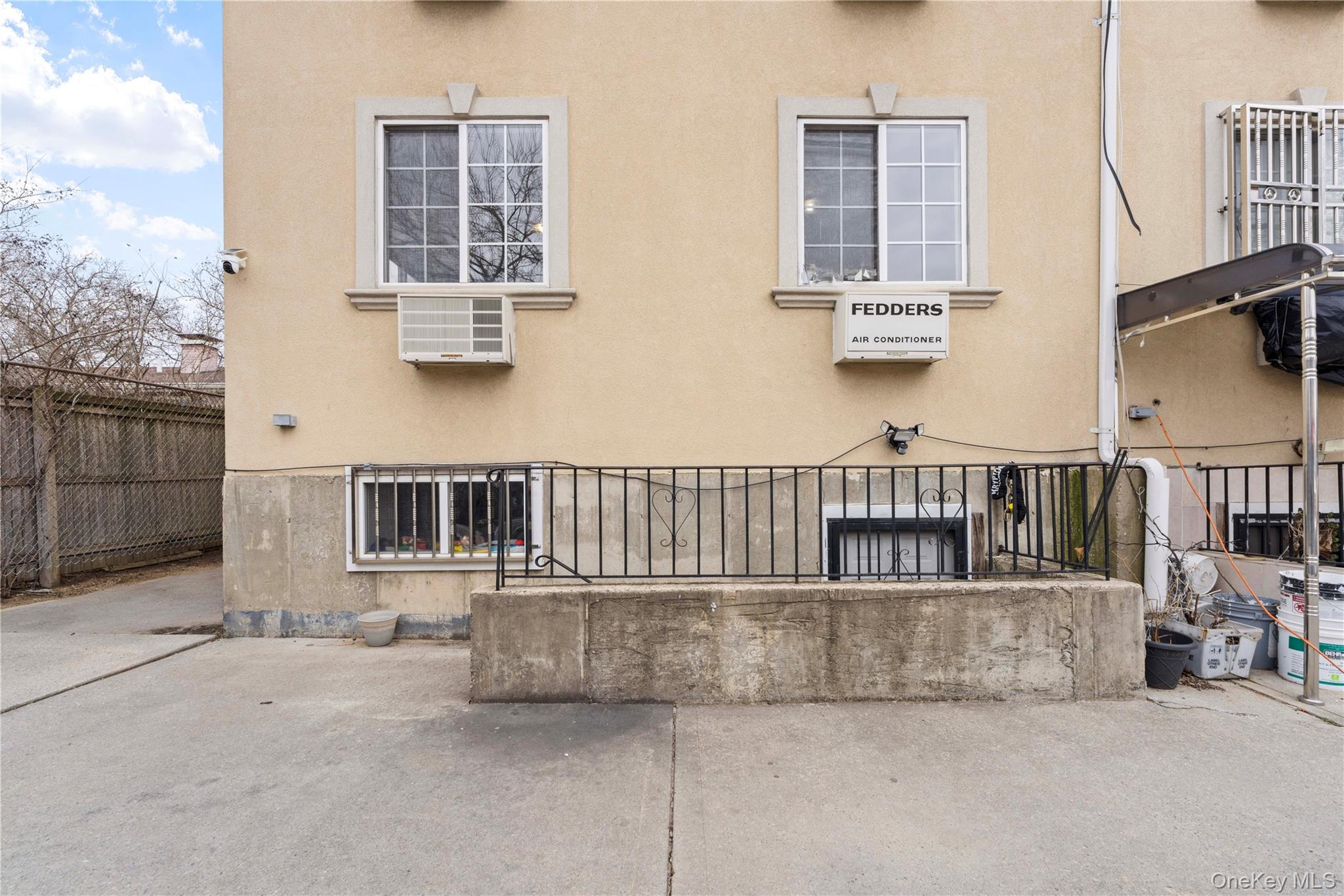 #19 photo, 10932 156th Street, Jamaica , NY 11433