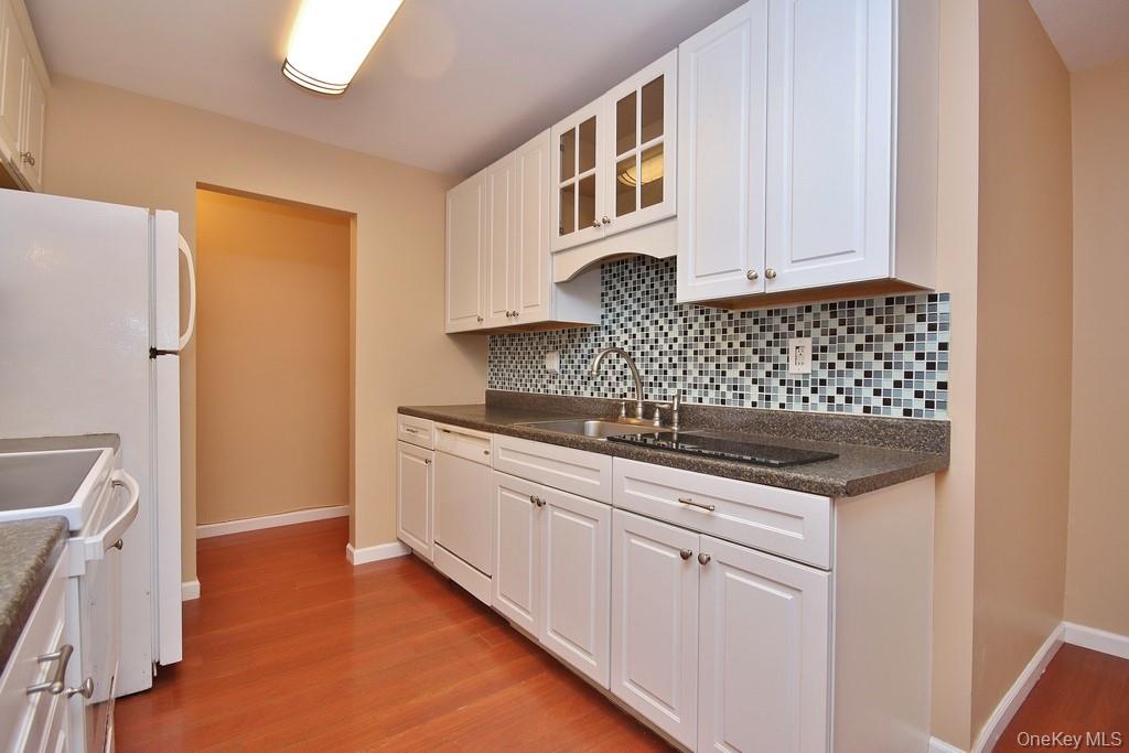 #7 photo, 362 Sierra Vista Lane, Valley Cottage , NY 10989