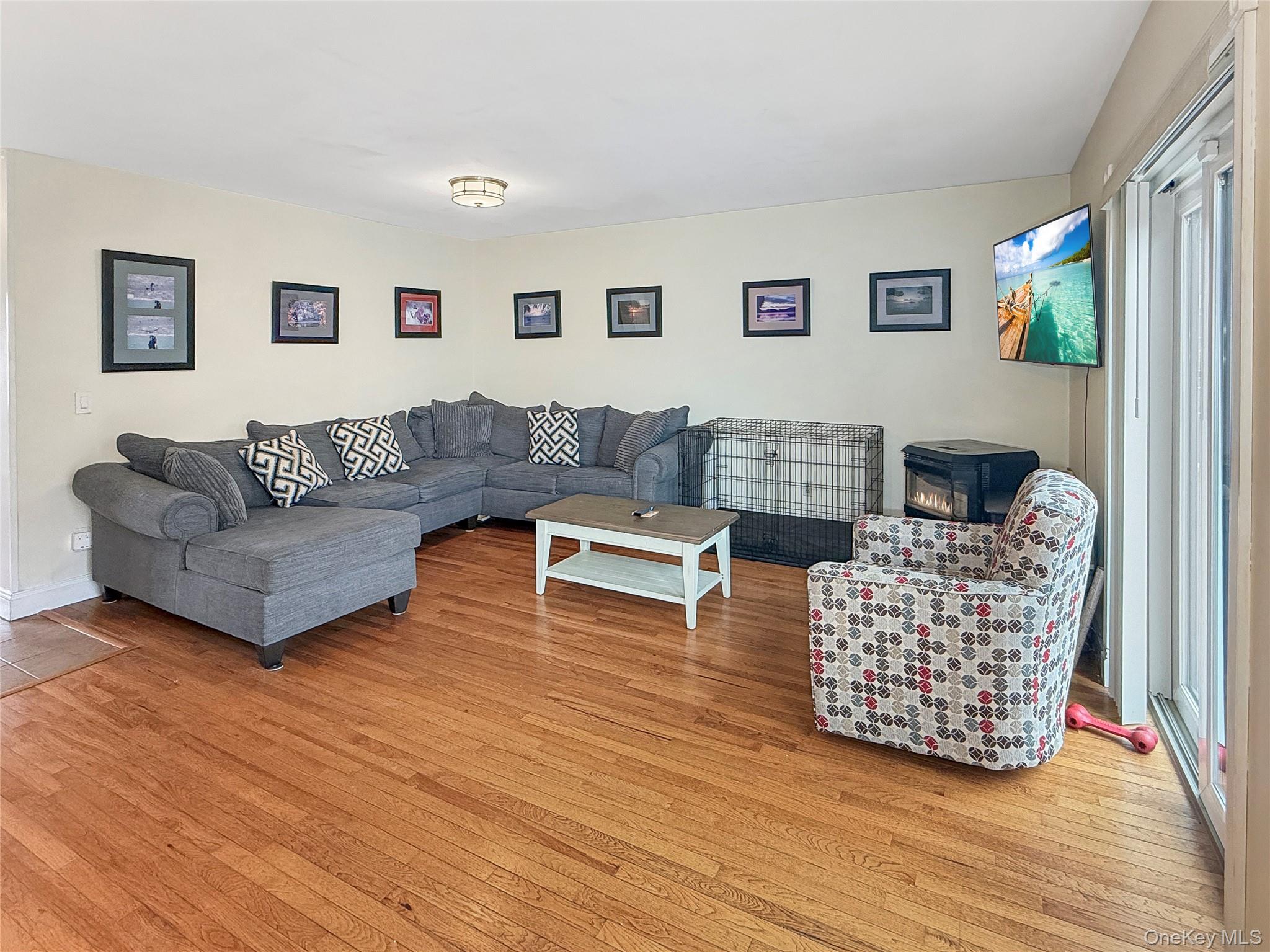 #6 photo, 5608 Chelsea Cove, Hopewell Junction , NY 12533