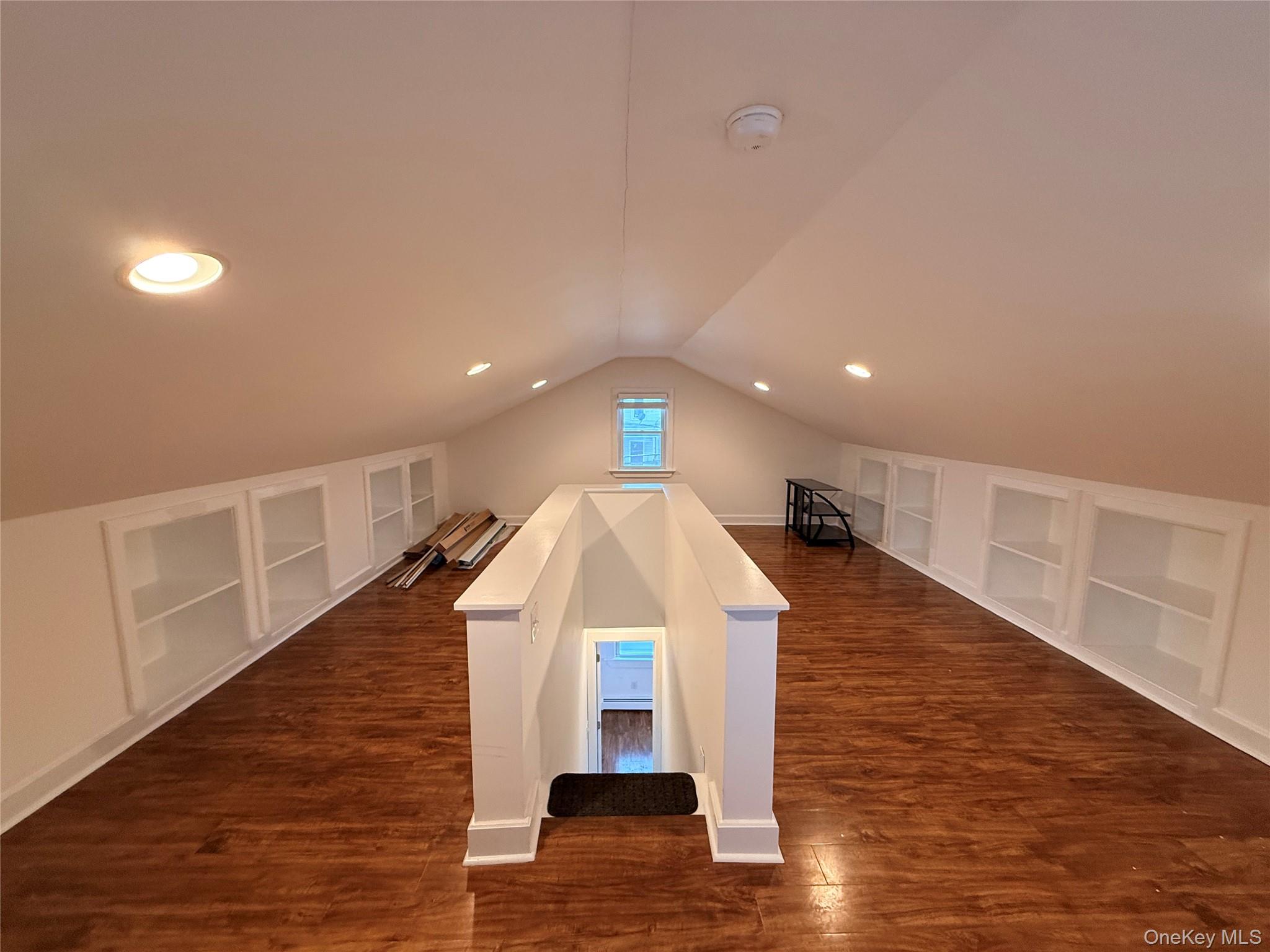 #17 photo, 35 East Avenue, Middletown , NY 10940