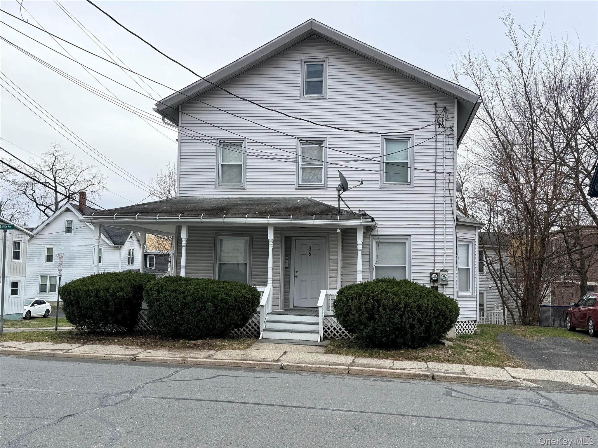 #18 photo, 35 East Avenue, Middletown , NY 10940