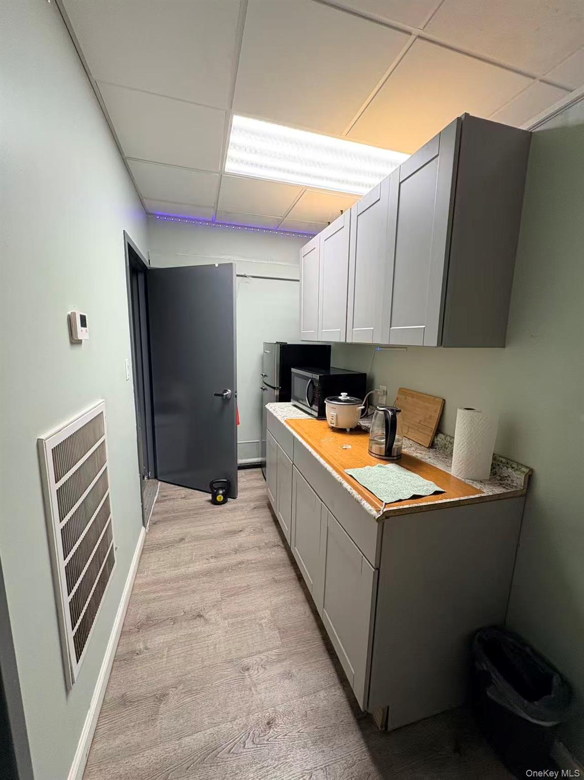 #4 photo, 15048 14th Avenue, Whitestone , NY 11357