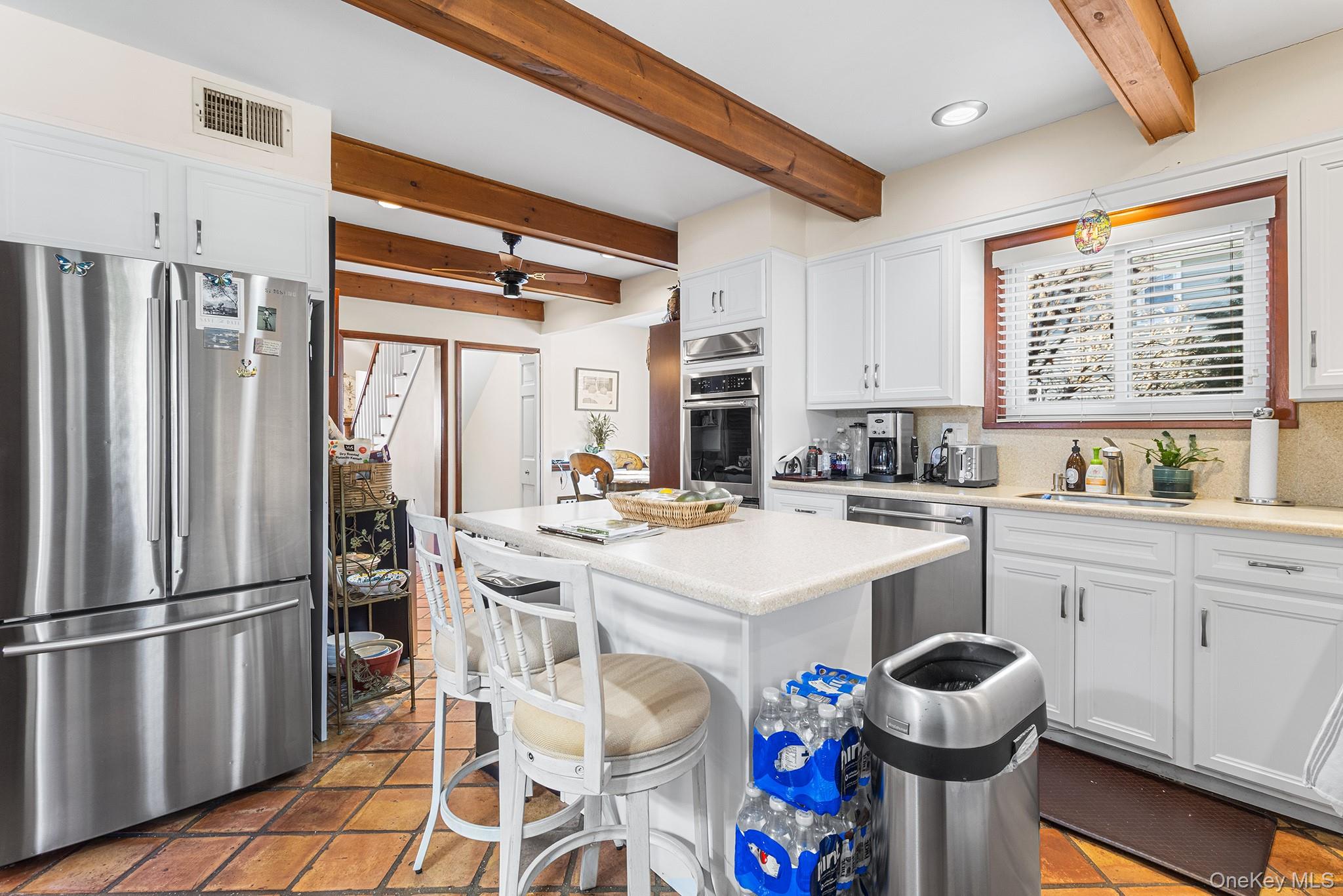 #16 photo, 46 Riggs Place, Locust Valley , NY 11560