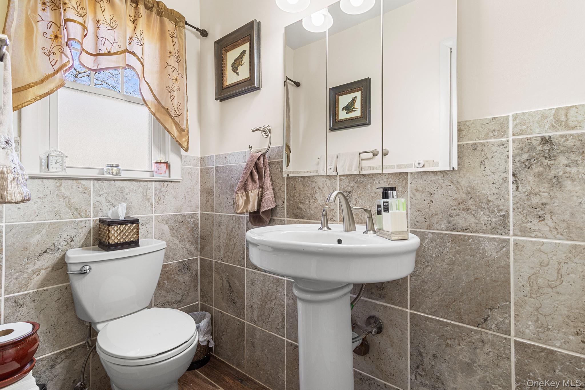 #18 photo, 46 Riggs Place, Locust Valley , NY 11560