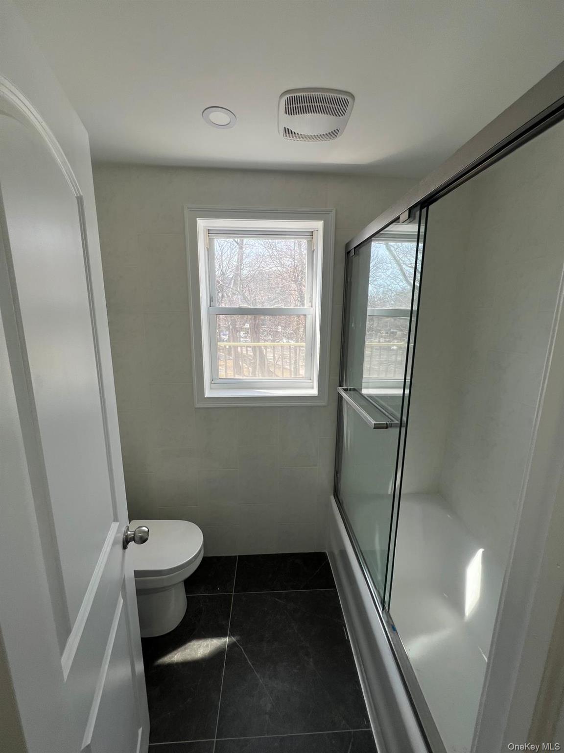 #16 photo, 3820 Sedgwick Avenue, Bronx , NY 10463