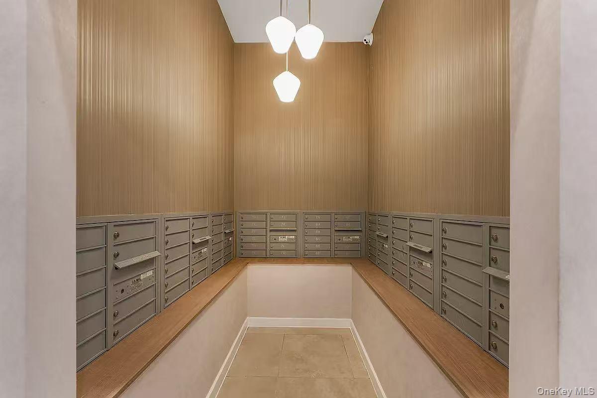 #8 photo, 8808 Justice Avenue, কুইন্‌স Elmhurst , NY 11373