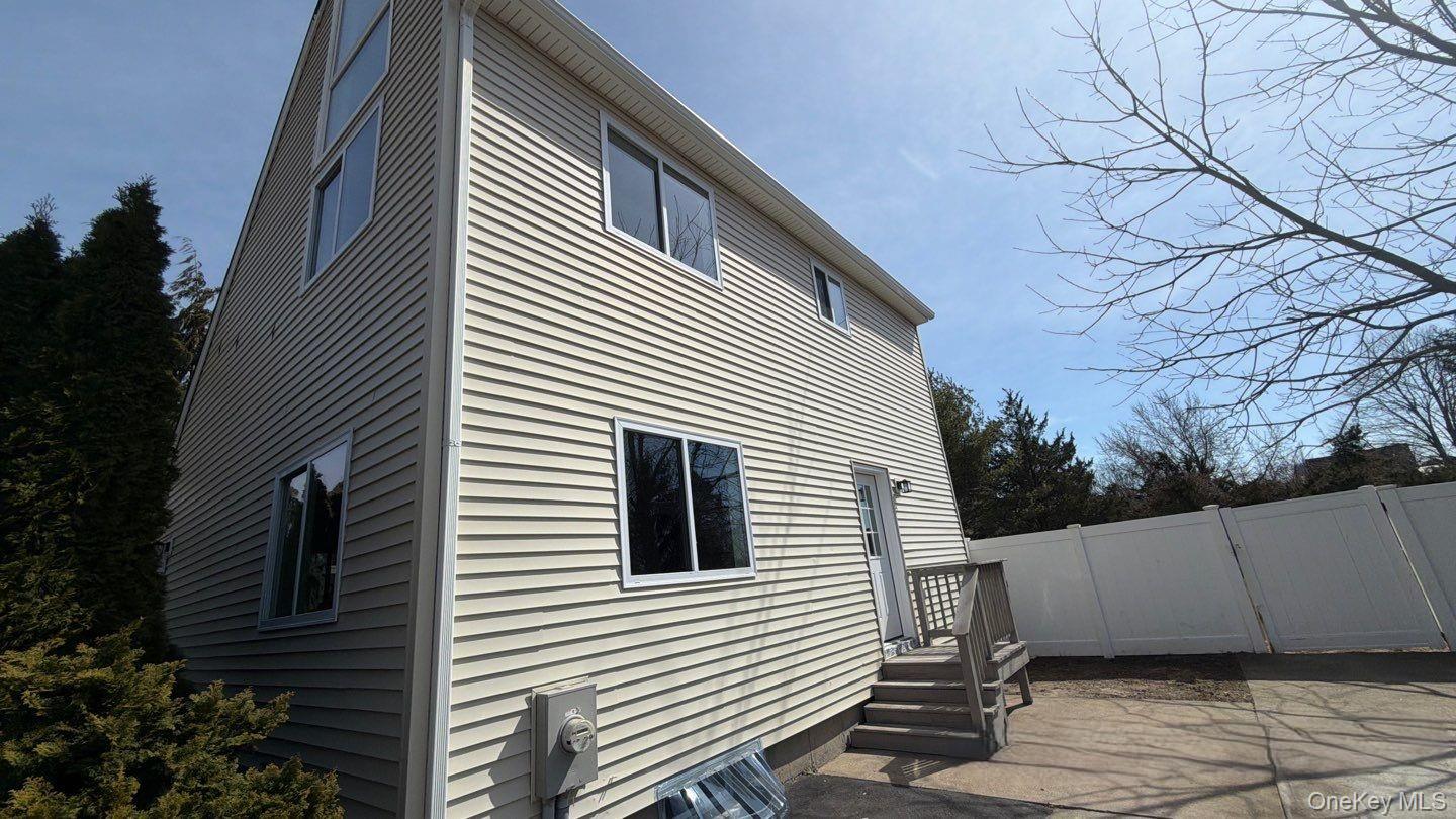 #12 photo, 7 Roan Lane, מחוז סאפוק Riverhead , NY 11901