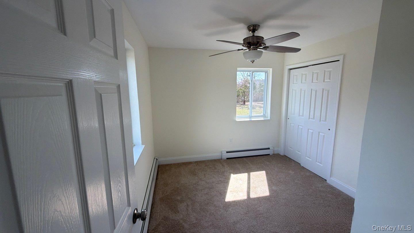 #5 photo, 7 Roan Lane, מחוז סאפוק Riverhead , NY 11901