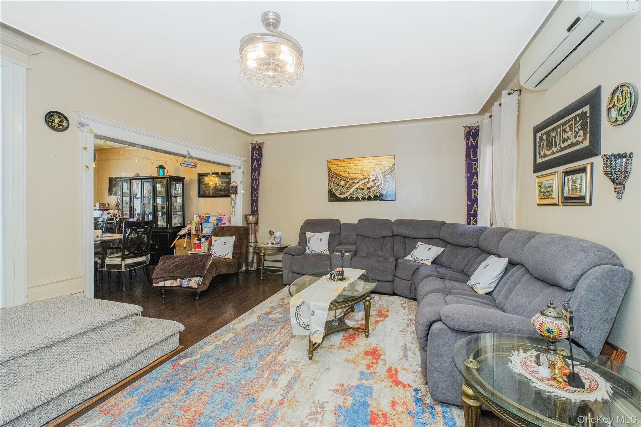 #4 photo, 107-08 110th Street, Richmond Hill , NY 11419