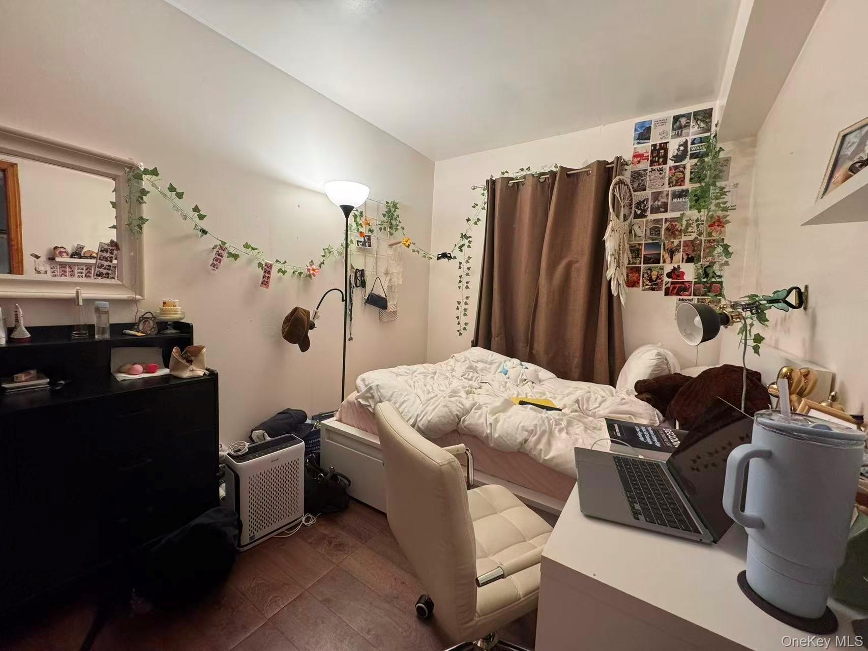 #5 photo, 43-28 55th Street, Woodside , NY 11377