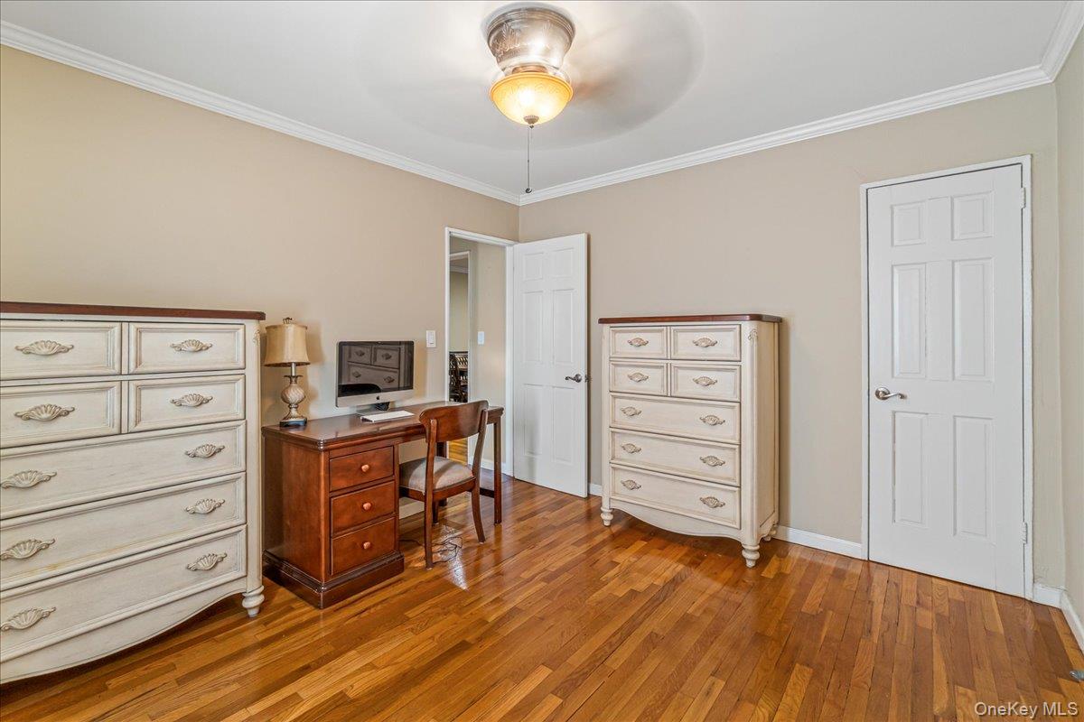 #11 photo, 15-49 160th Street, Whitestone , NY 11357