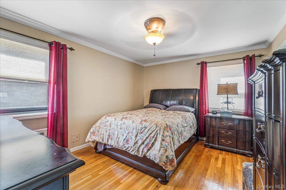 #9 photo, 15-49 160th Street, Whitestone , NY 11357