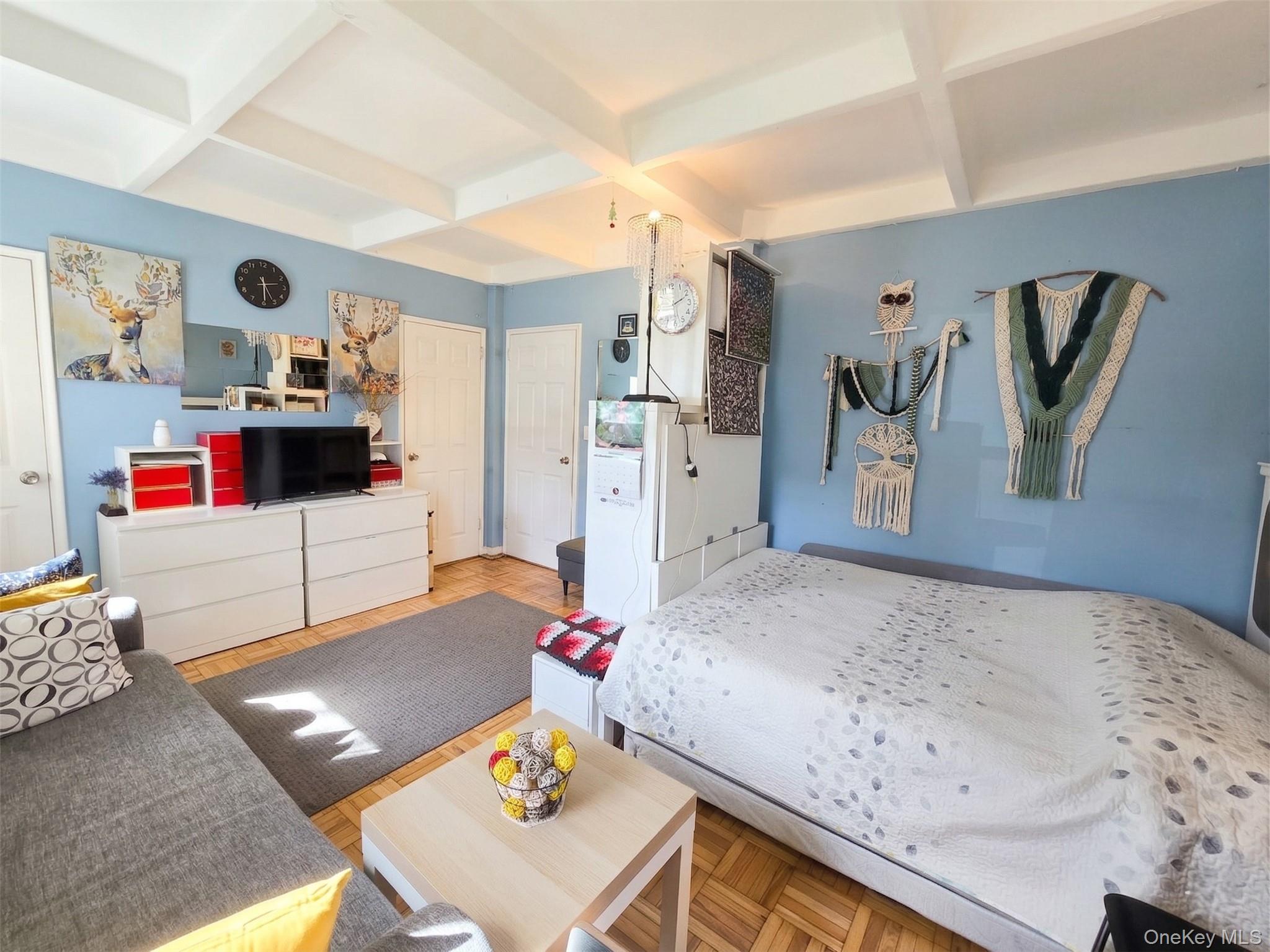 #11 photo, 147-15 Village, Briarwood , NY 11435