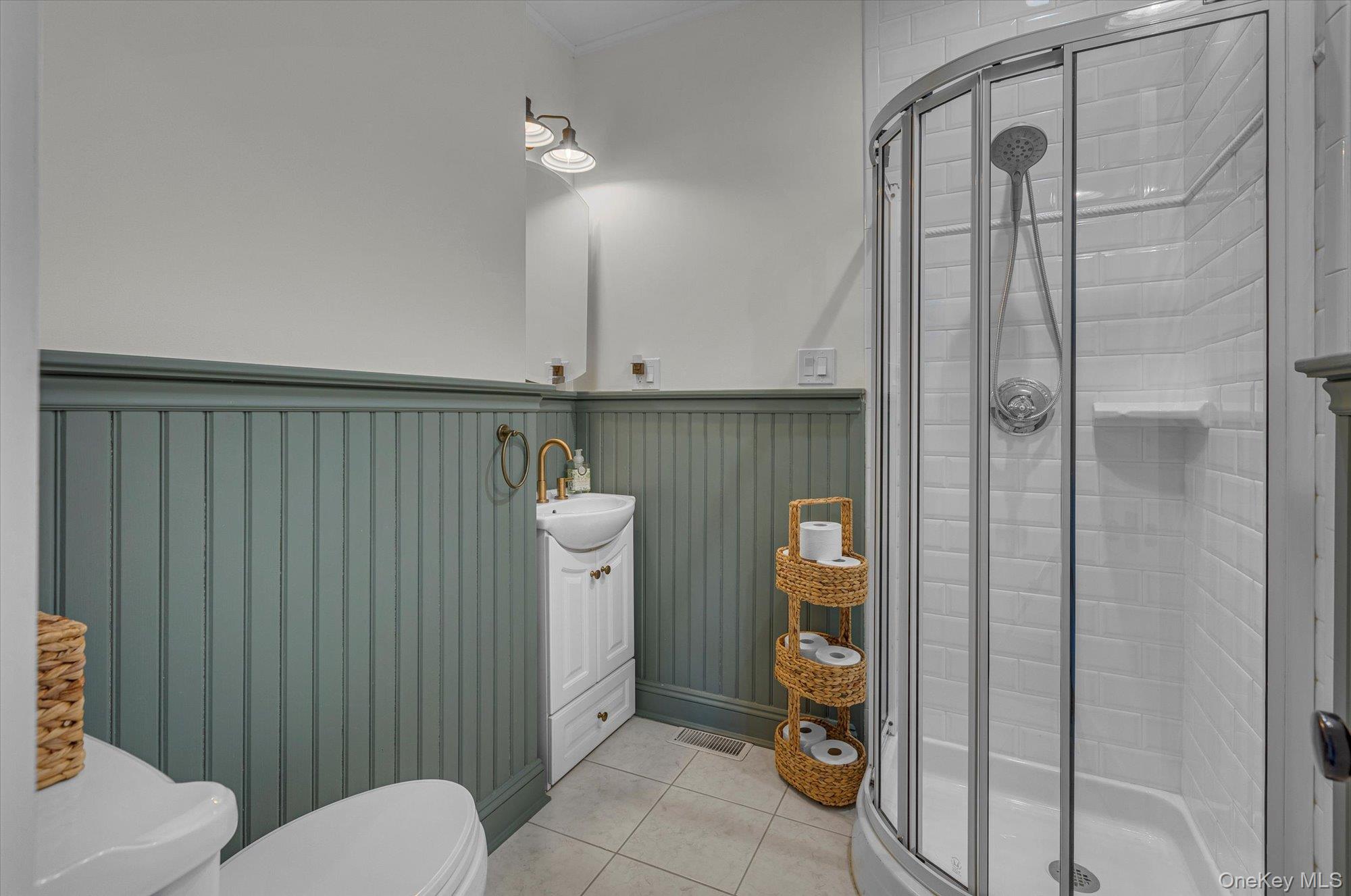 #20 photo, 67 Lake Avenue, מחוז סאפוק Center Moriches , NY 11934