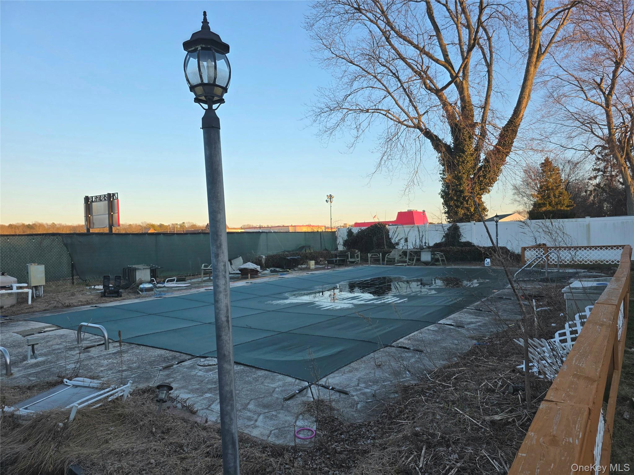 #3 photo, 98 Andrew Avenue, מחוז סאפוק Islip Terrace , NY 11752